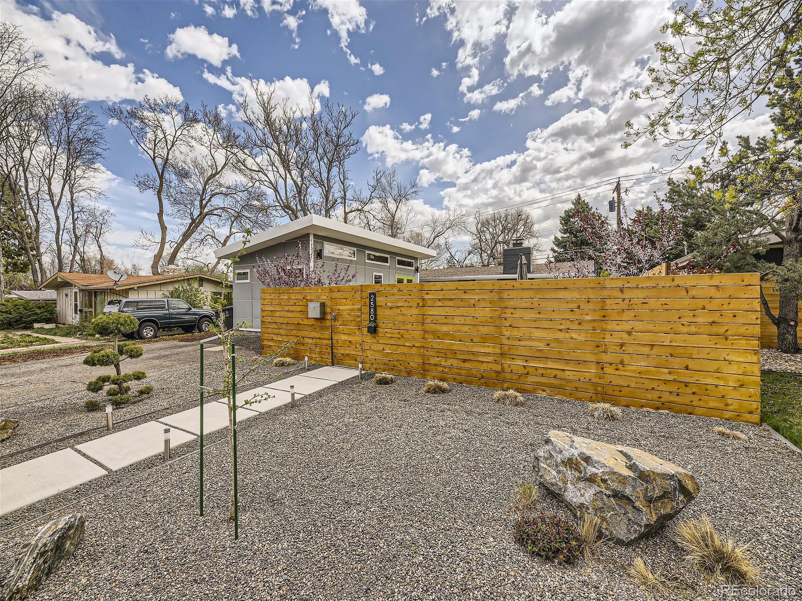 MLS Image #5 for 2580 s newton street,denver, Colorado