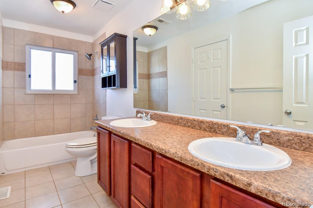 MLS Image #18 for 3058 s holland court,lakewood, Colorado