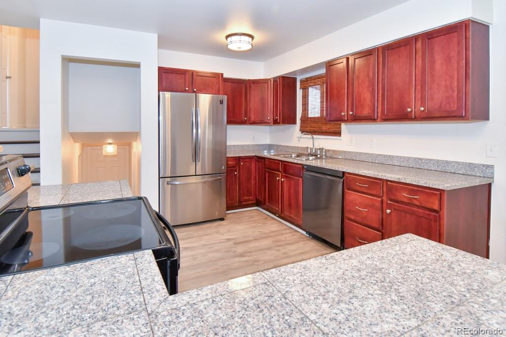 MLS Image #7 for 3058 s holland court,lakewood, Colorado