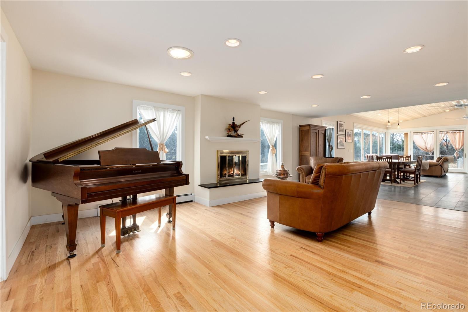 MLS Image #5 for 7247 s windermere street,littleton, Colorado