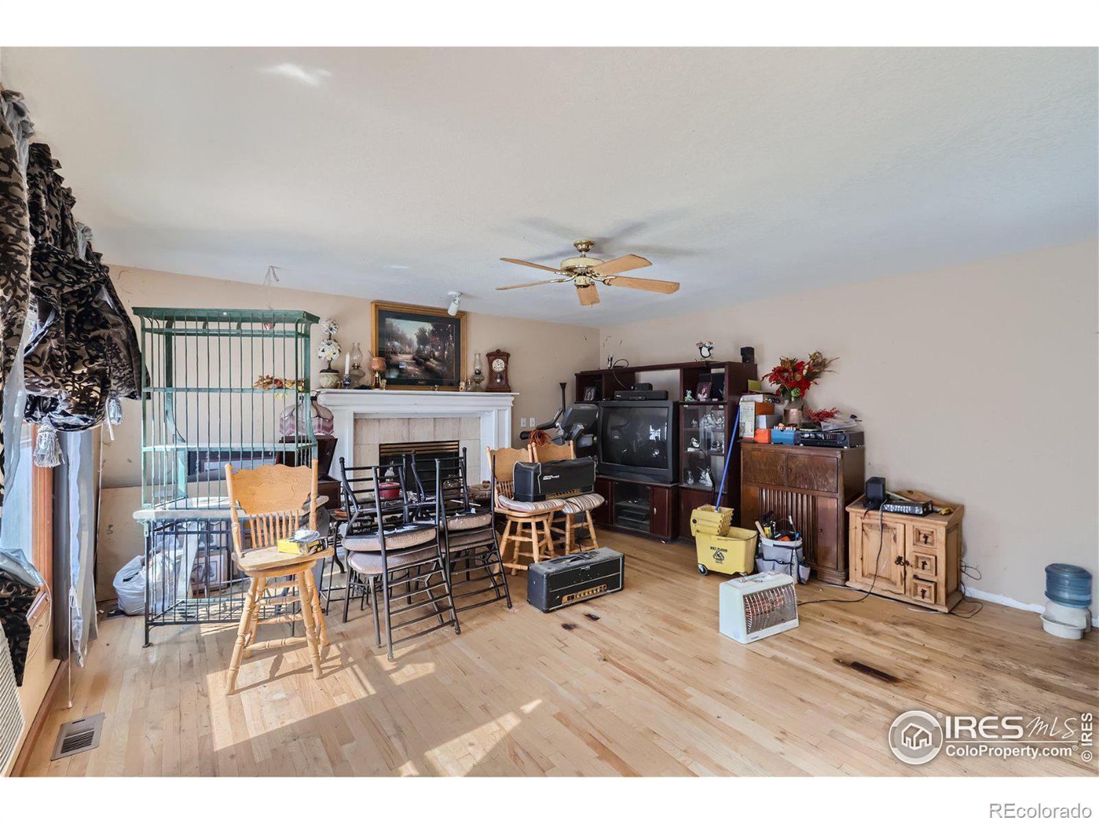 MLS Image #10 for 487 e 16th avenue,longmont, Colorado