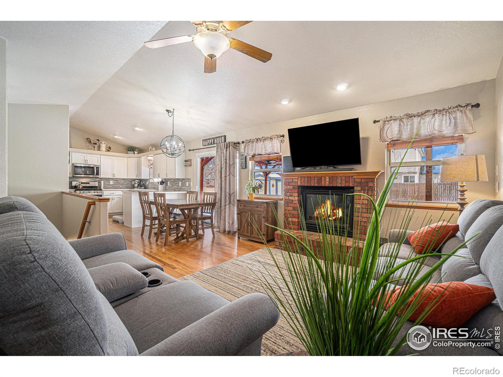 MLS Image #5 for 2264 w 45th street,loveland, Colorado