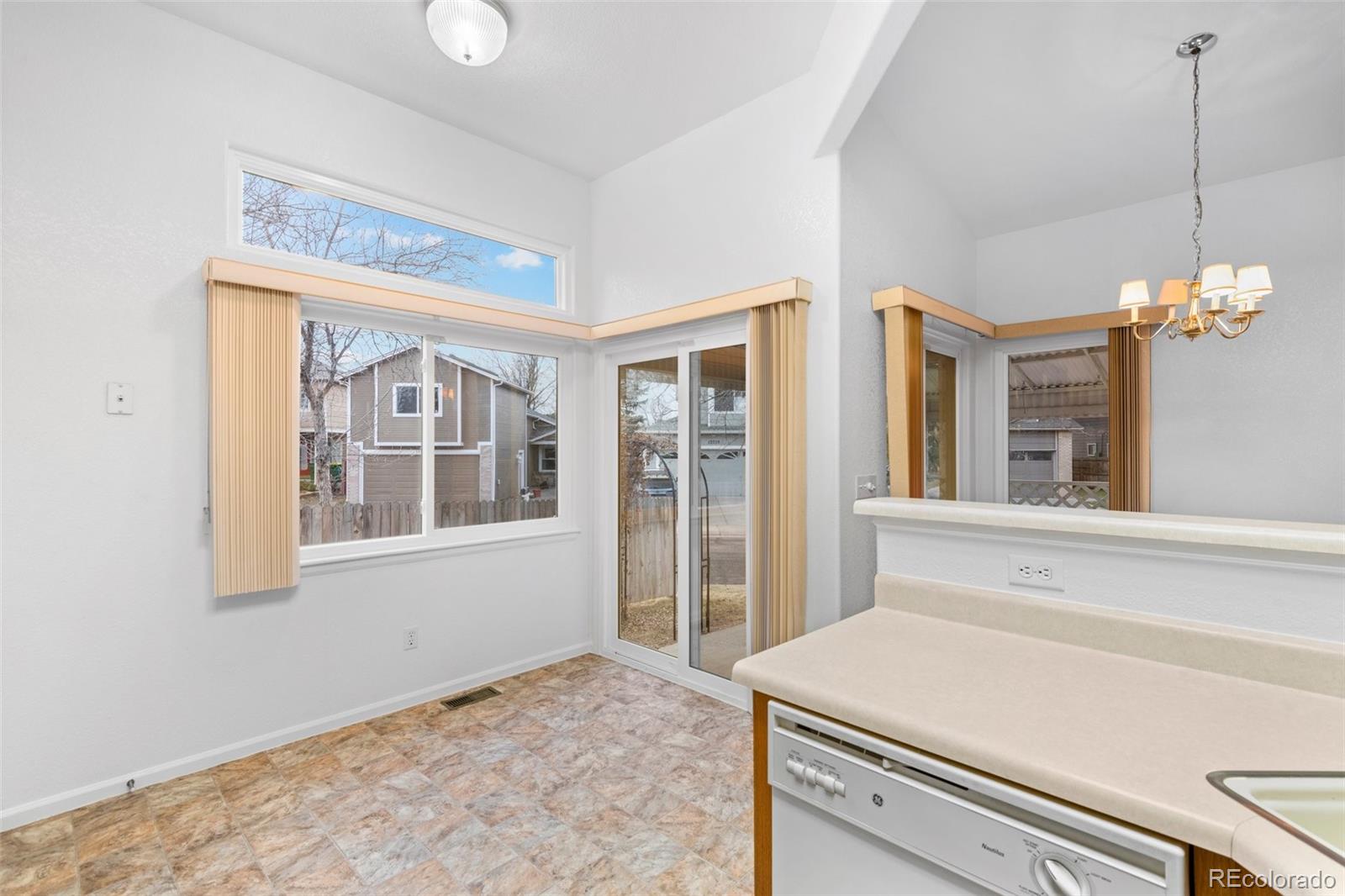 MLS Image #14 for 12754 e wyoming place,aurora, Colorado