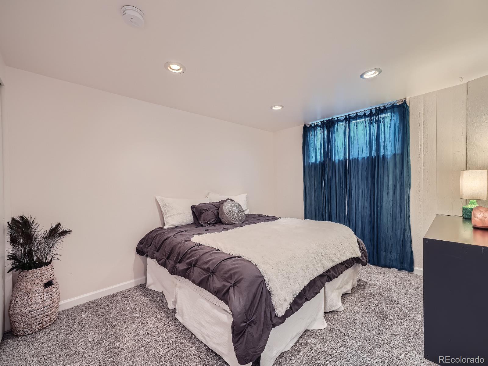 MLS Image #27 for 2624 s krameria street,denver, Colorado