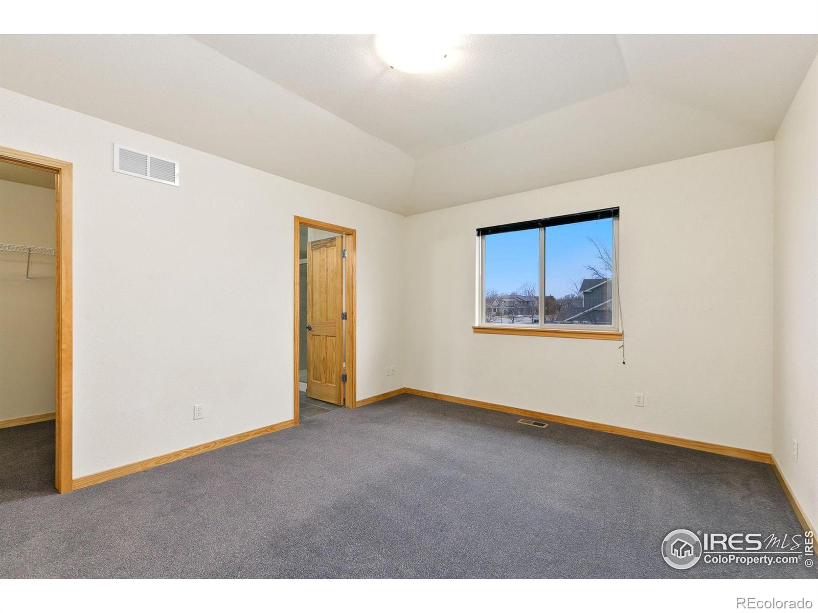 MLS Image #11 for 3032  chase drive,fort collins, Colorado