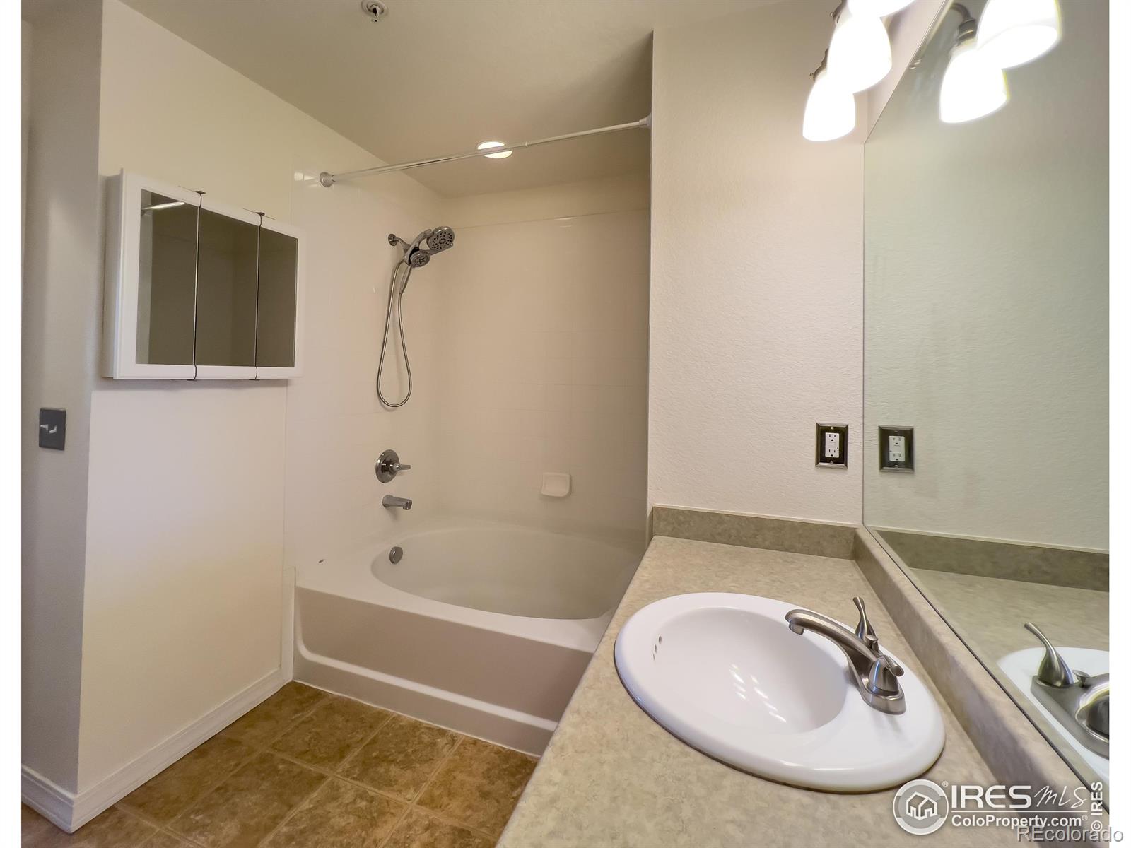 MLS Image #21 for 804  summer hawk drive,longmont, Colorado