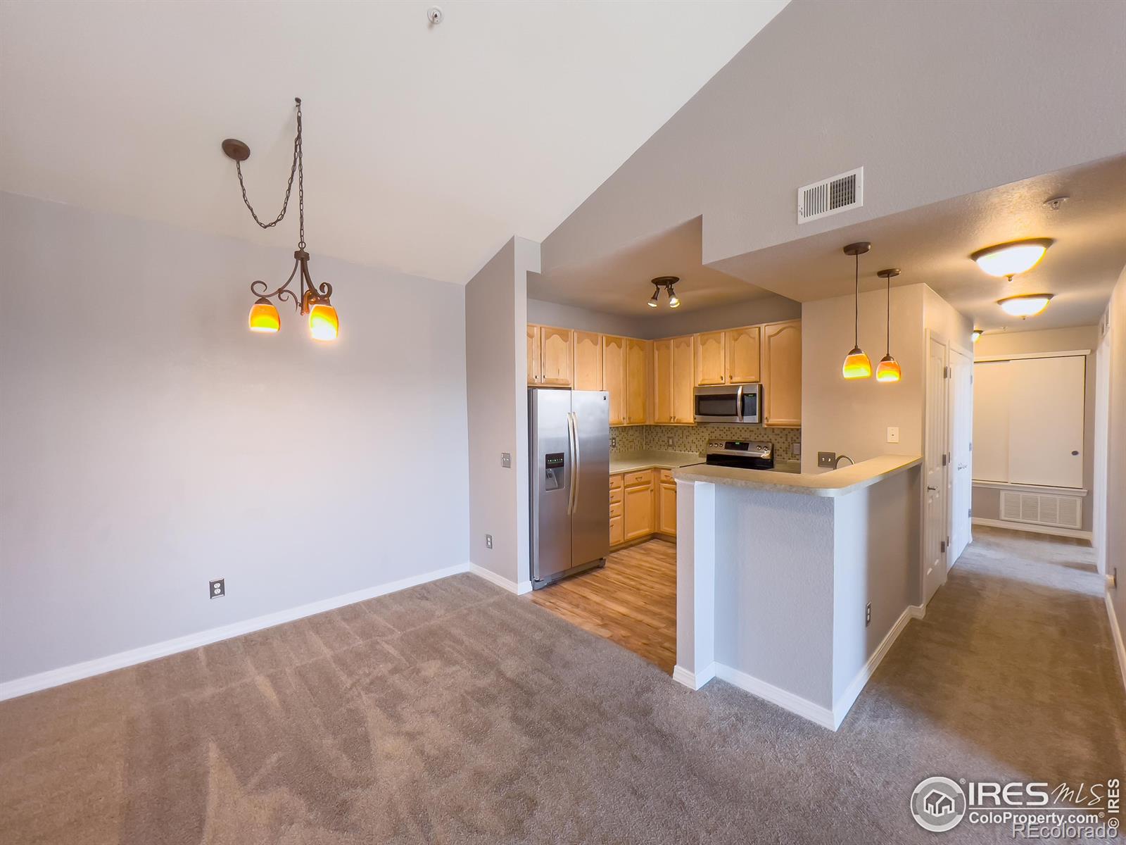 MLS Image #5 for 804  summer hawk drive,longmont, Colorado