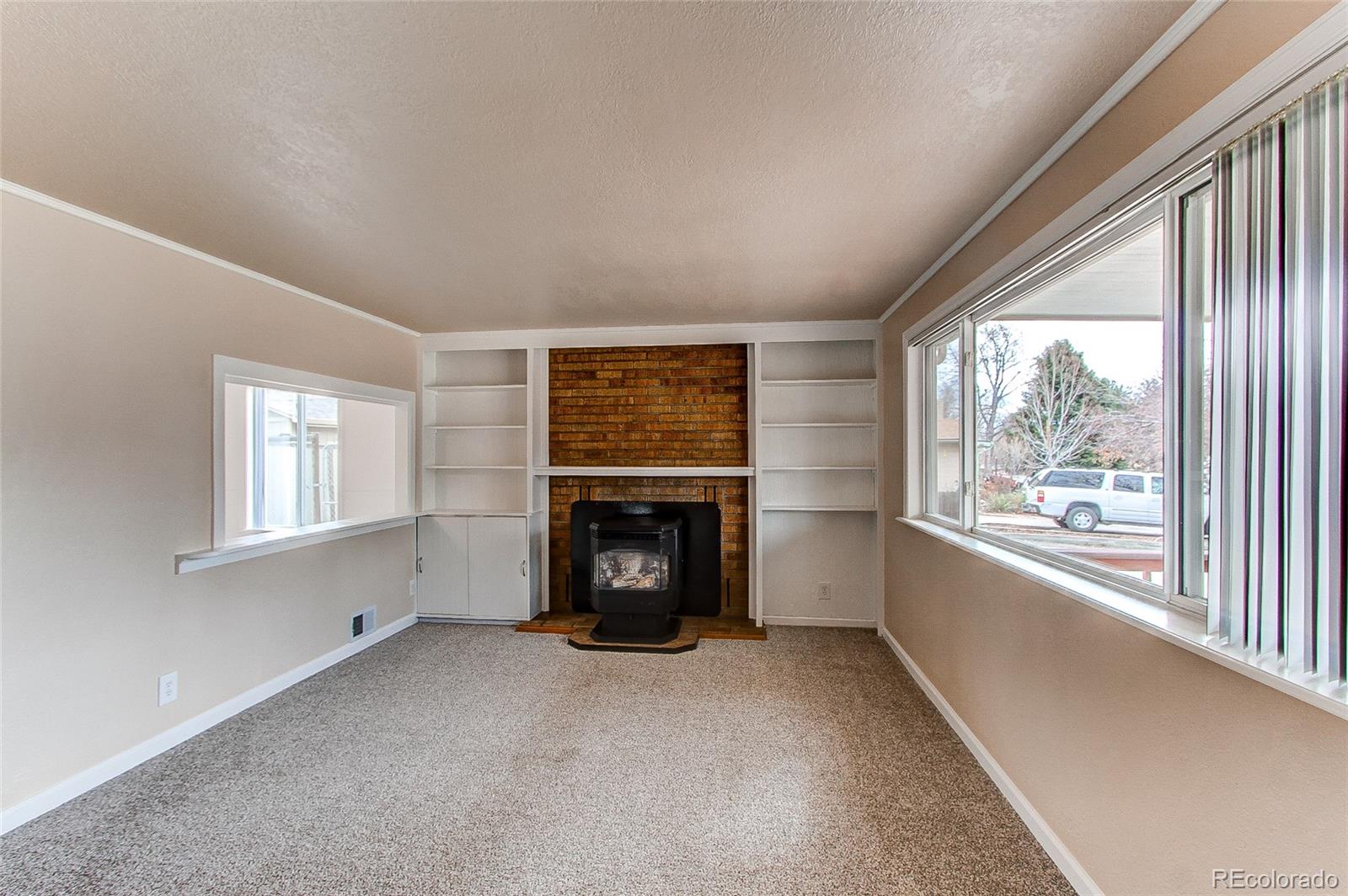 MLS Image #3 for 10245 w 8th place,lakewood, Colorado