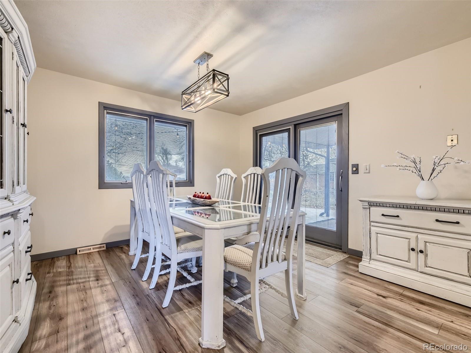 MLS Image #7 for 1029 w stanford place,englewood, Colorado