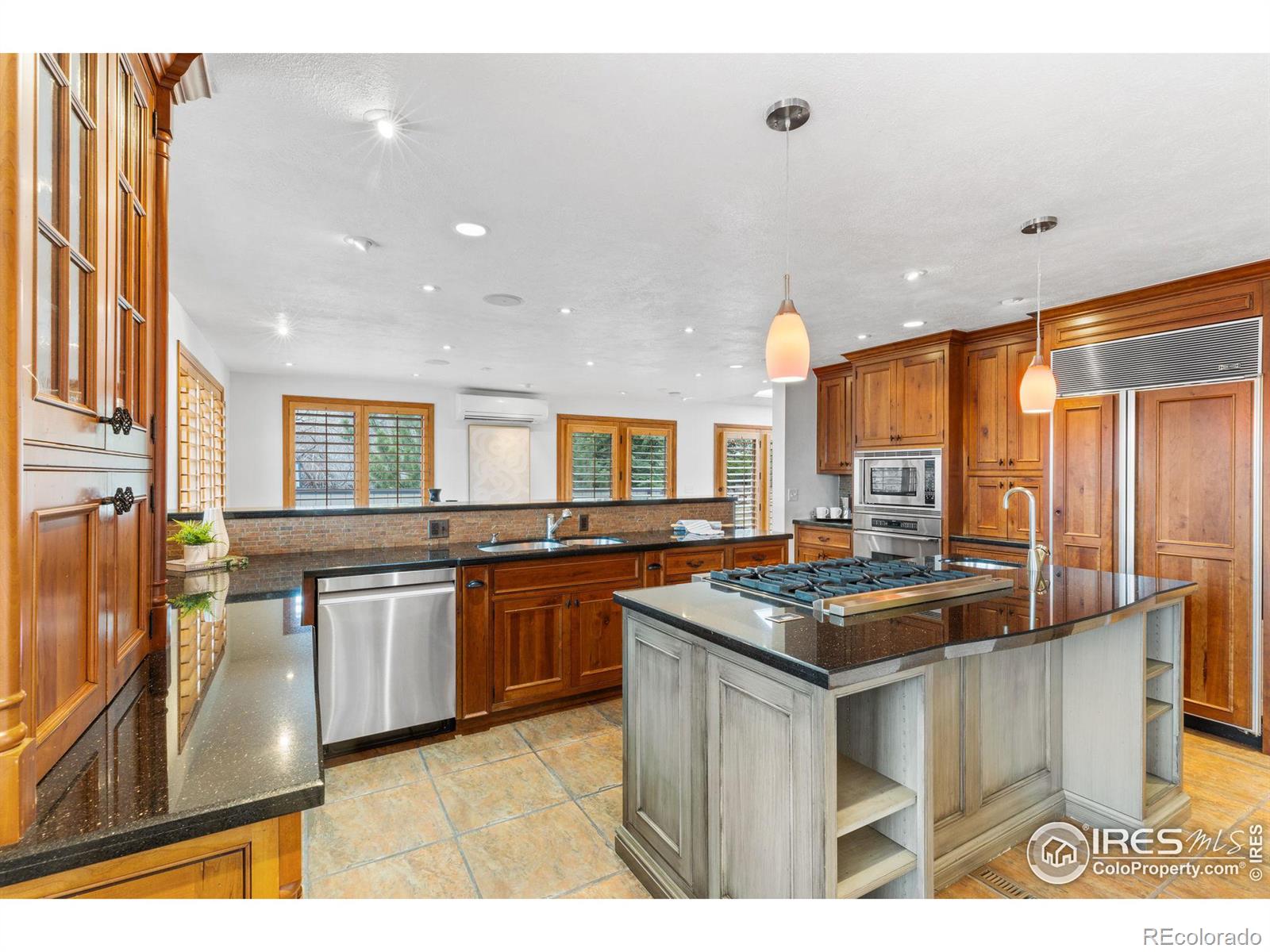 MLS Image #12 for 3815  lakebriar drive,boulder, Colorado