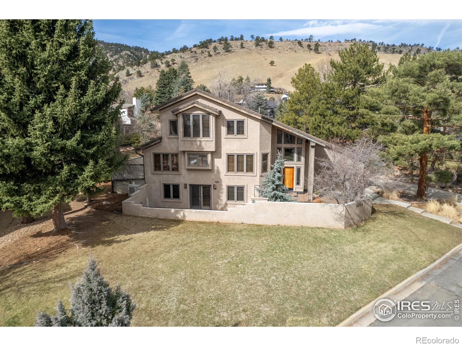 MLS Image #2 for 3815  lakebriar drive,boulder, Colorado