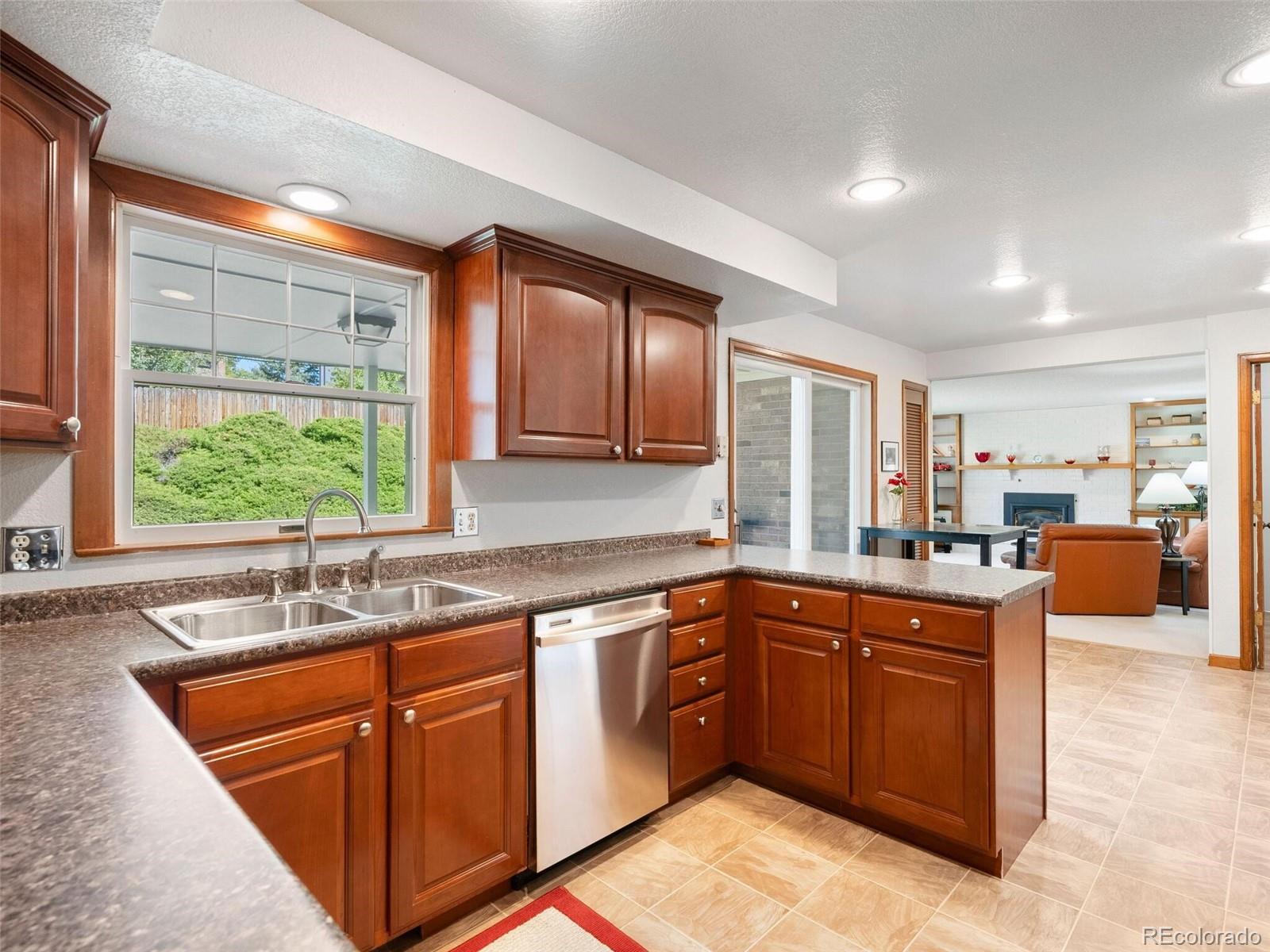 MLS Image #17 for 9831 e pinewood avenue,englewood, Colorado