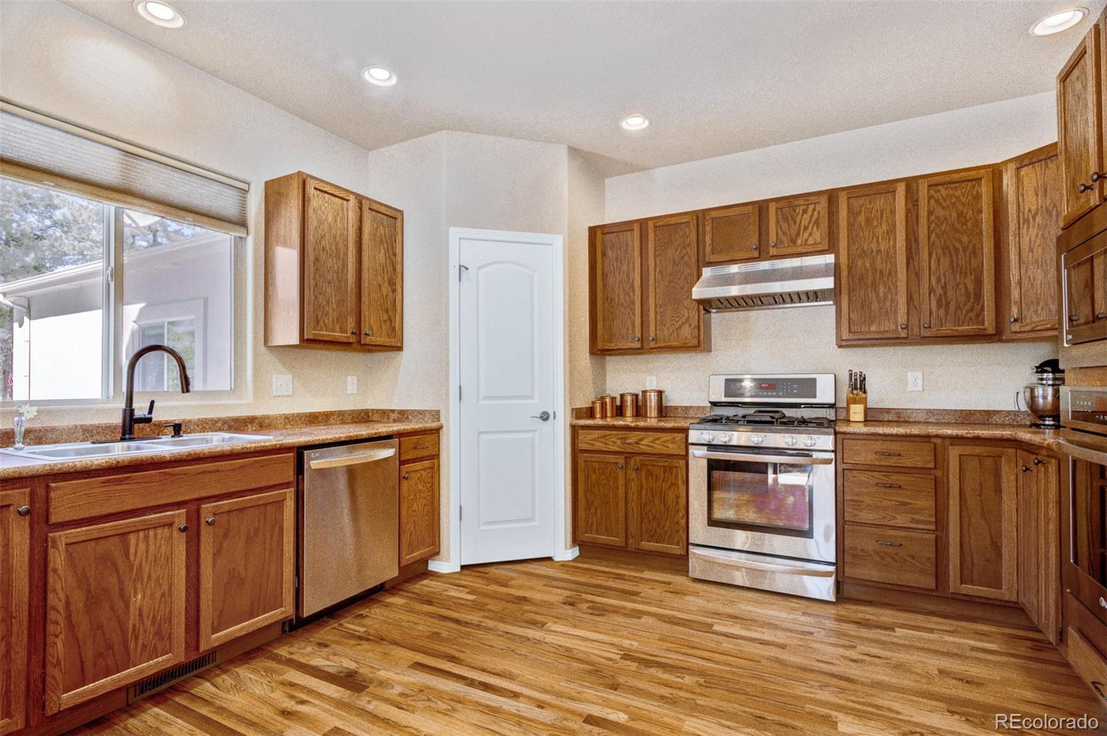 MLS Image #17 for 15053  snowy pine point,colorado springs, Colorado