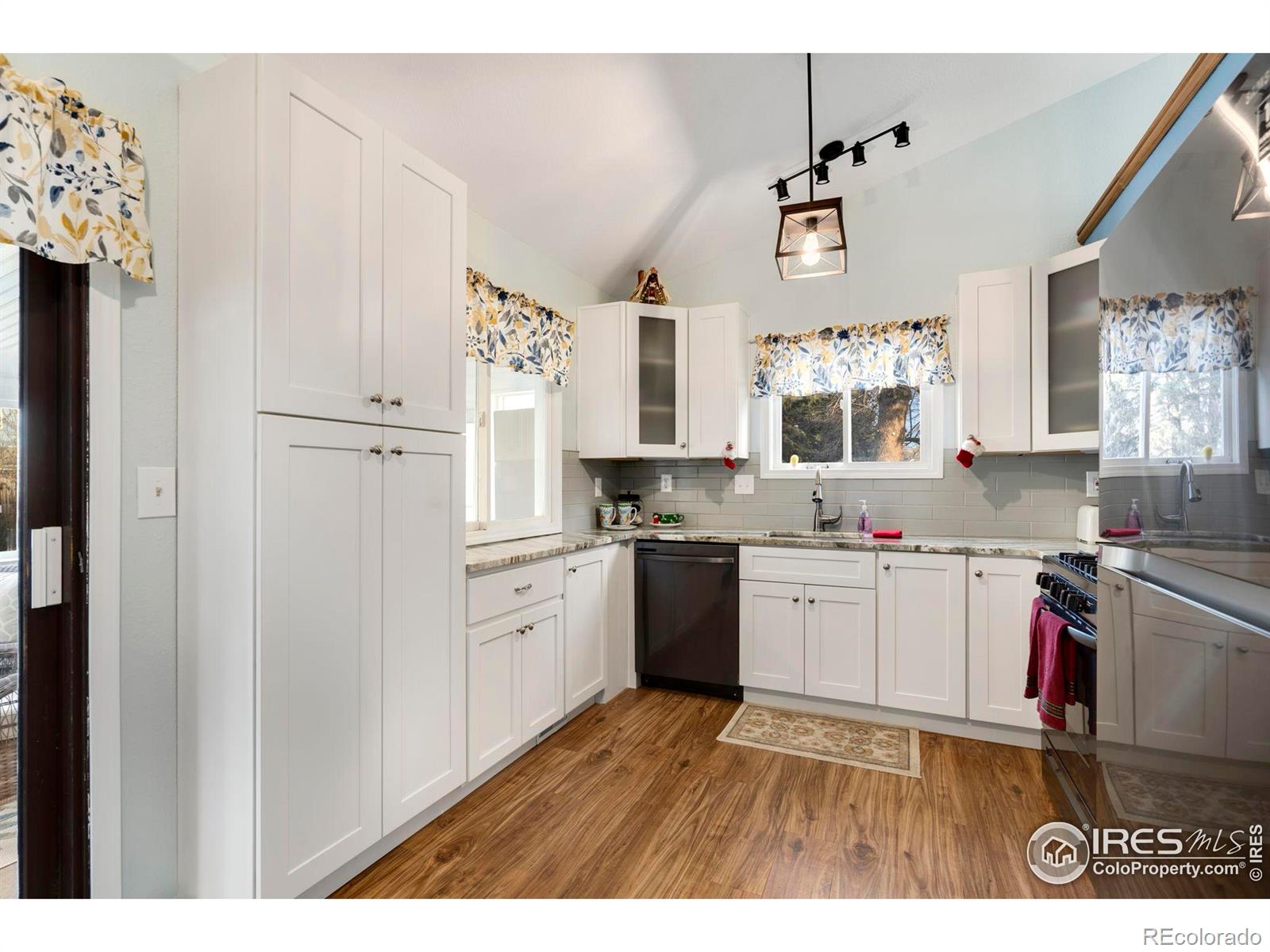 MLS Image #5 for 718  larkbunting drive,fort collins, Colorado