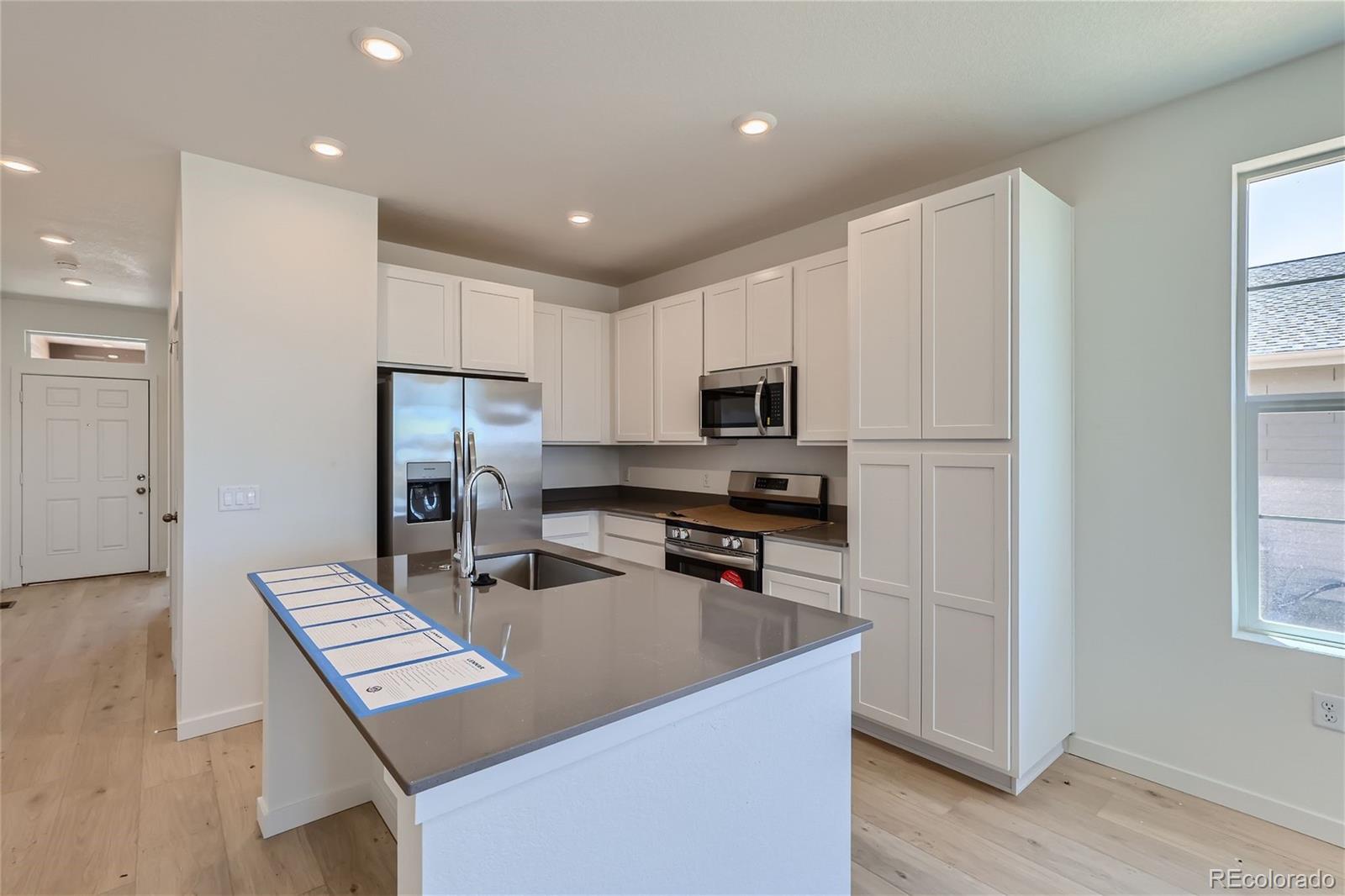 MLS Image #7 for 5165 n quemoy street,aurora, Colorado