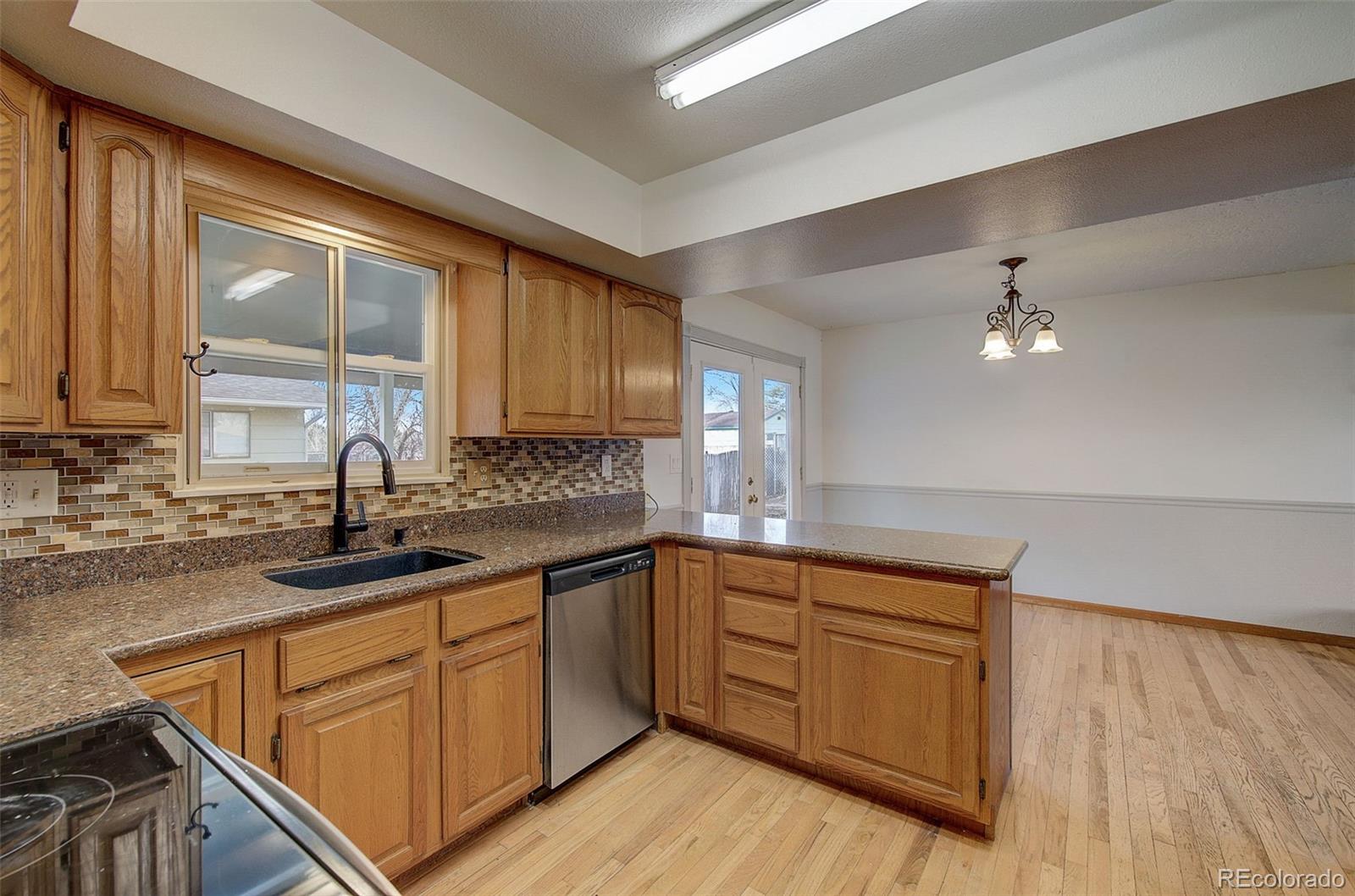 MLS Image #12 for 1402  28th st rd,greeley, Colorado