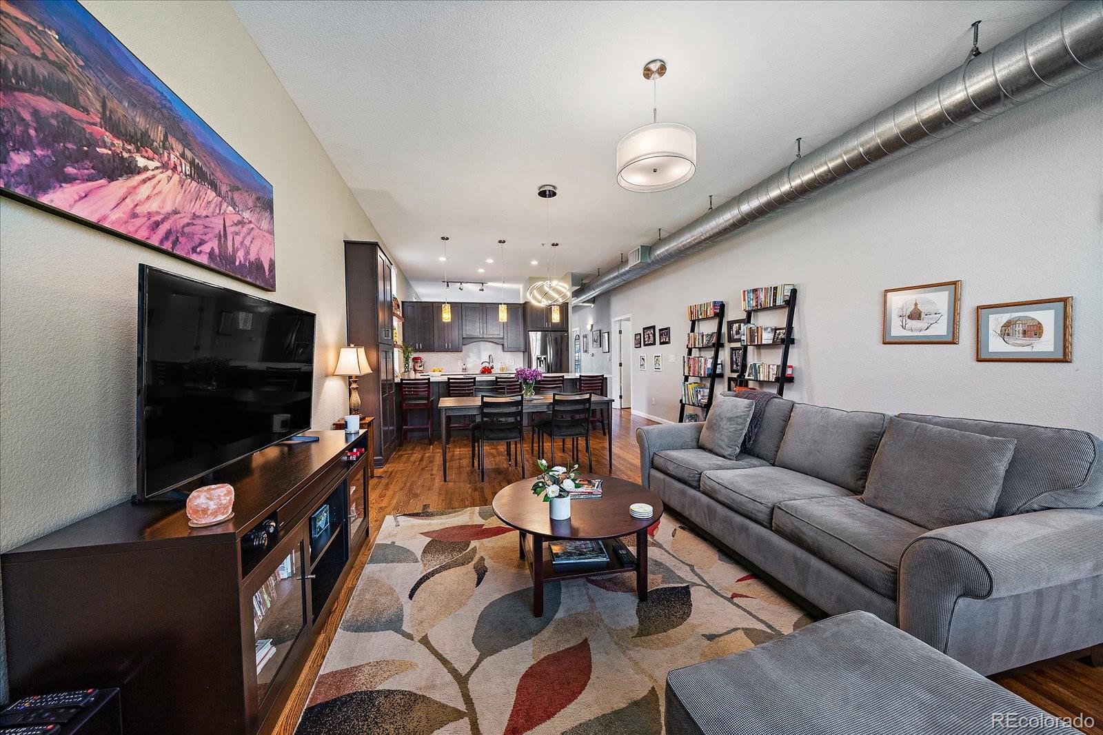 MLS Image #10 for 190  roslyn street 1309,denver, Colorado