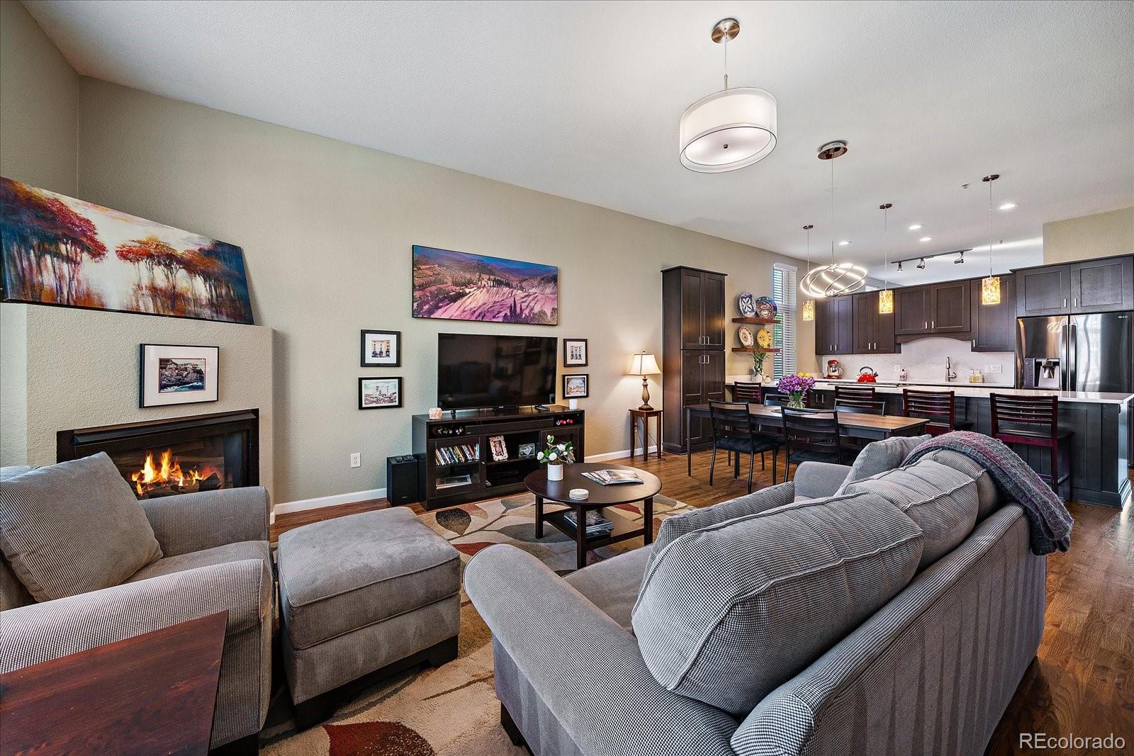 MLS Image #5 for 190  roslyn street 1309,denver, Colorado