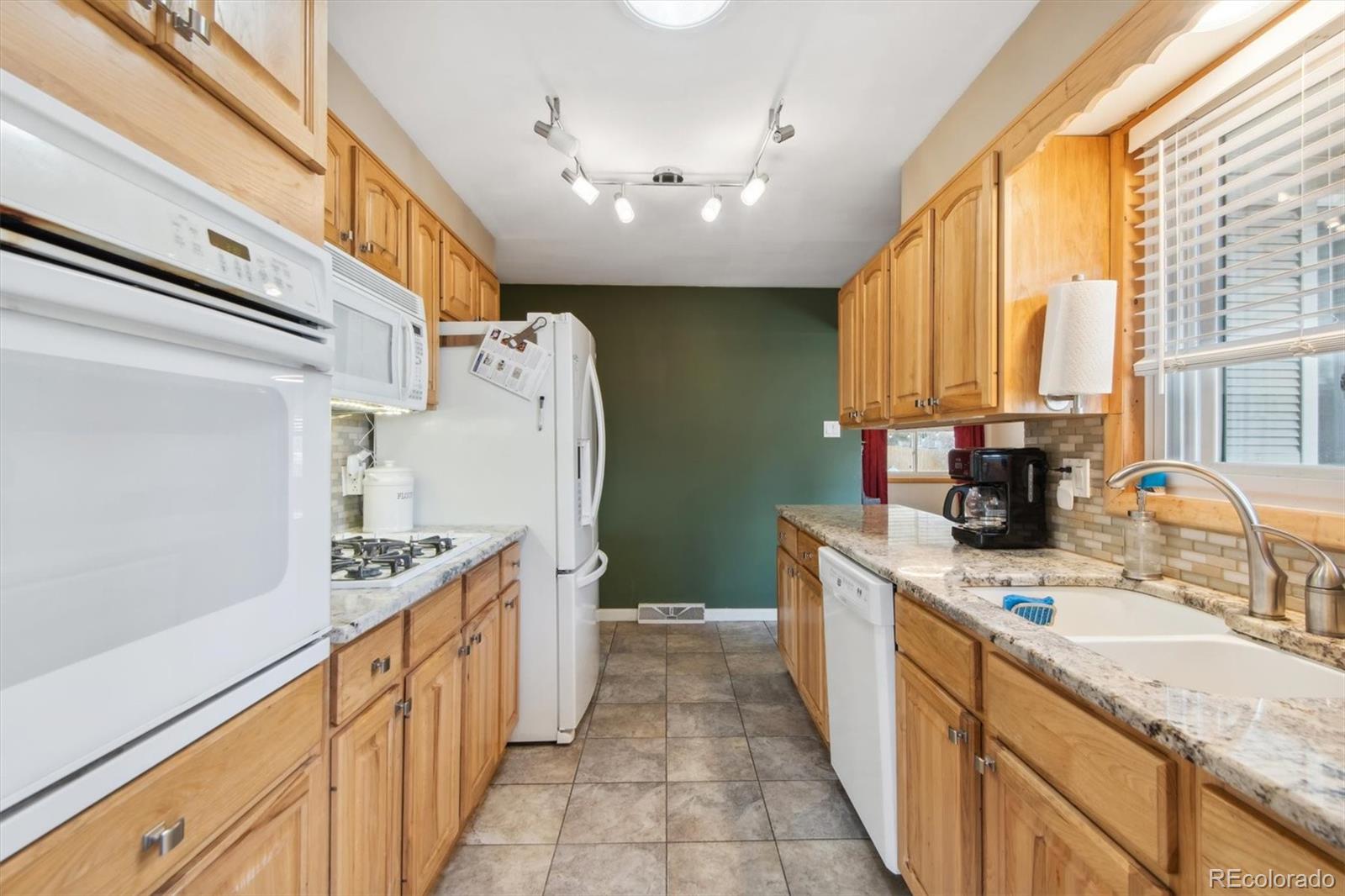 MLS Image #9 for 295  kohl street,broomfield, Colorado