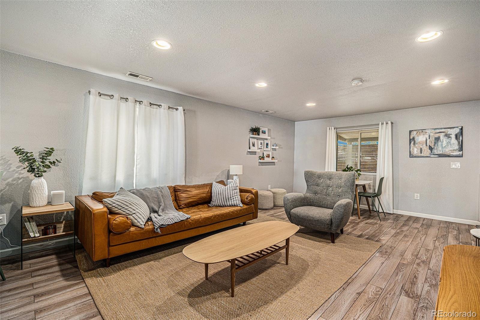 MLS Image #4 for 3822  sheridan boulevard,denver, Colorado