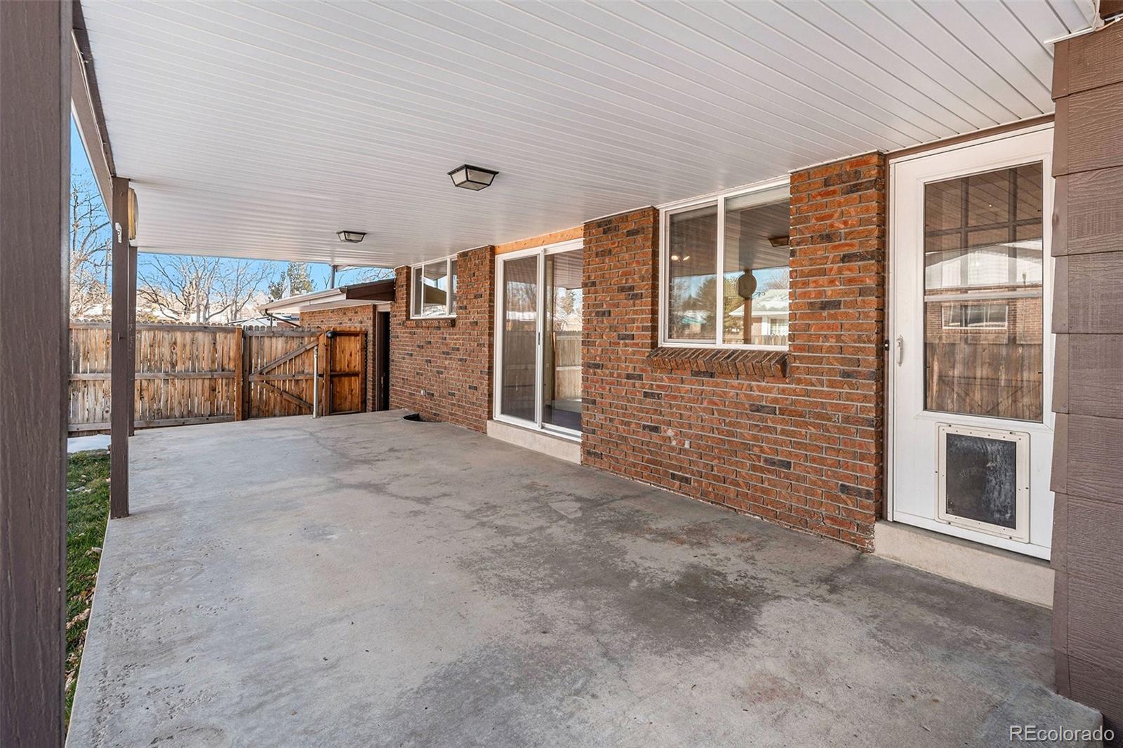 MLS Image #14 for 305 w caley circle,littleton, Colorado