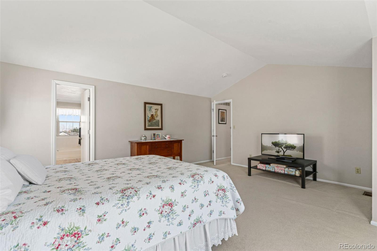 MLS Image #13 for 5636 s independence court,littleton, Colorado