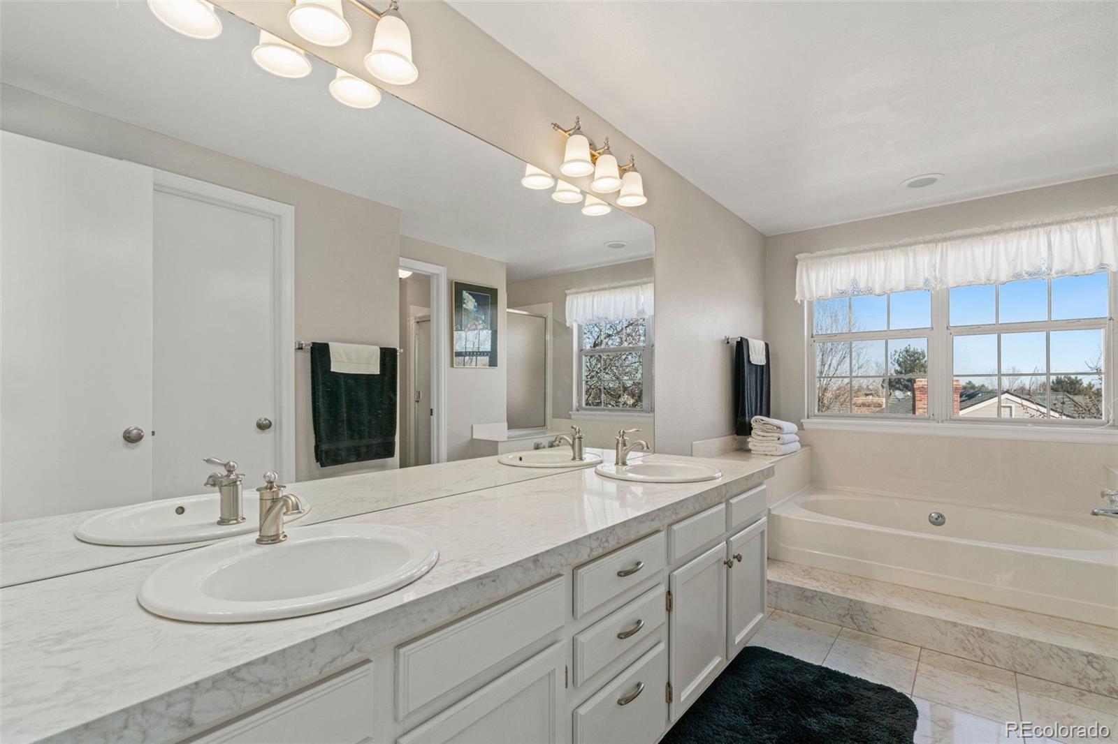 MLS Image #19 for 5636 s independence court,littleton, Colorado