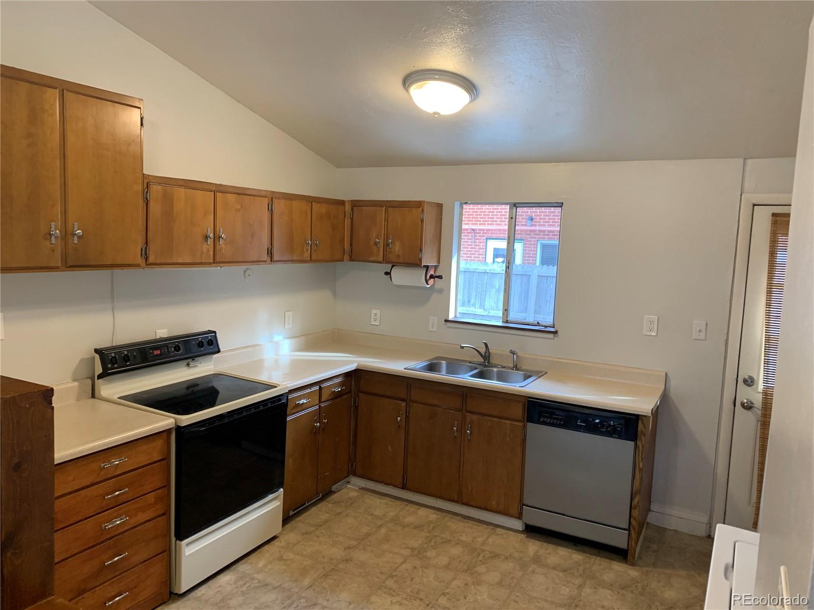 MLS Image #10 for 8864-8874 w 54th place,arvada, Colorado