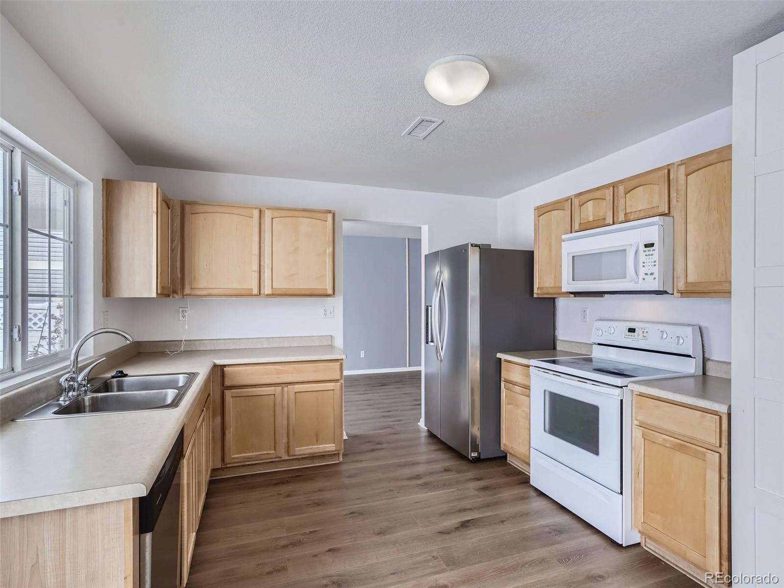 MLS Image #11 for 5085  orleans court,denver, Colorado