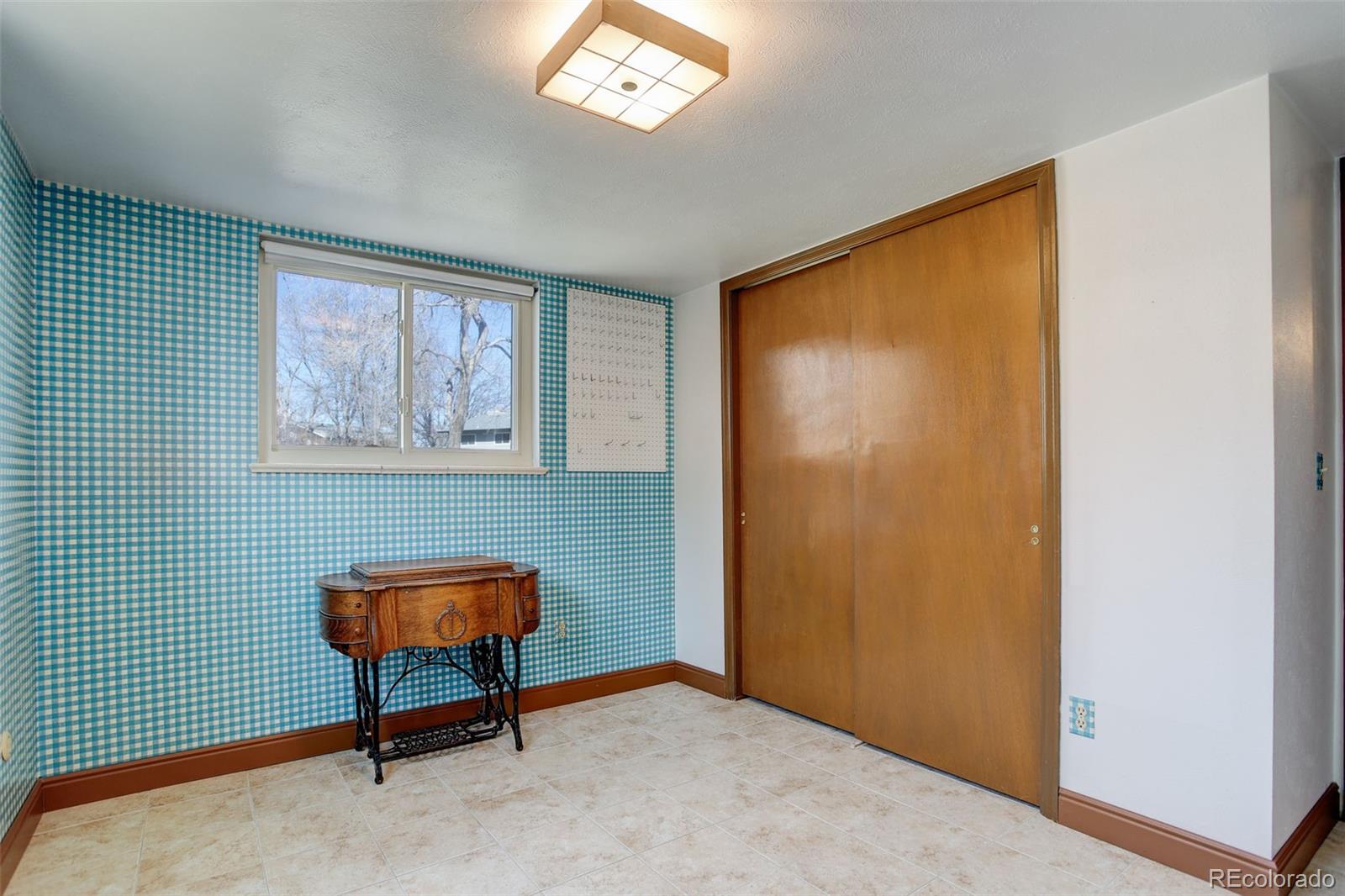 MLS Image #18 for 813 s lee street,lakewood, Colorado