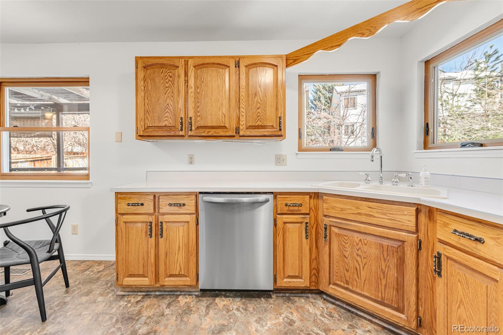 MLS Image #13 for 9330  waterford court,highlands ranch, Colorado