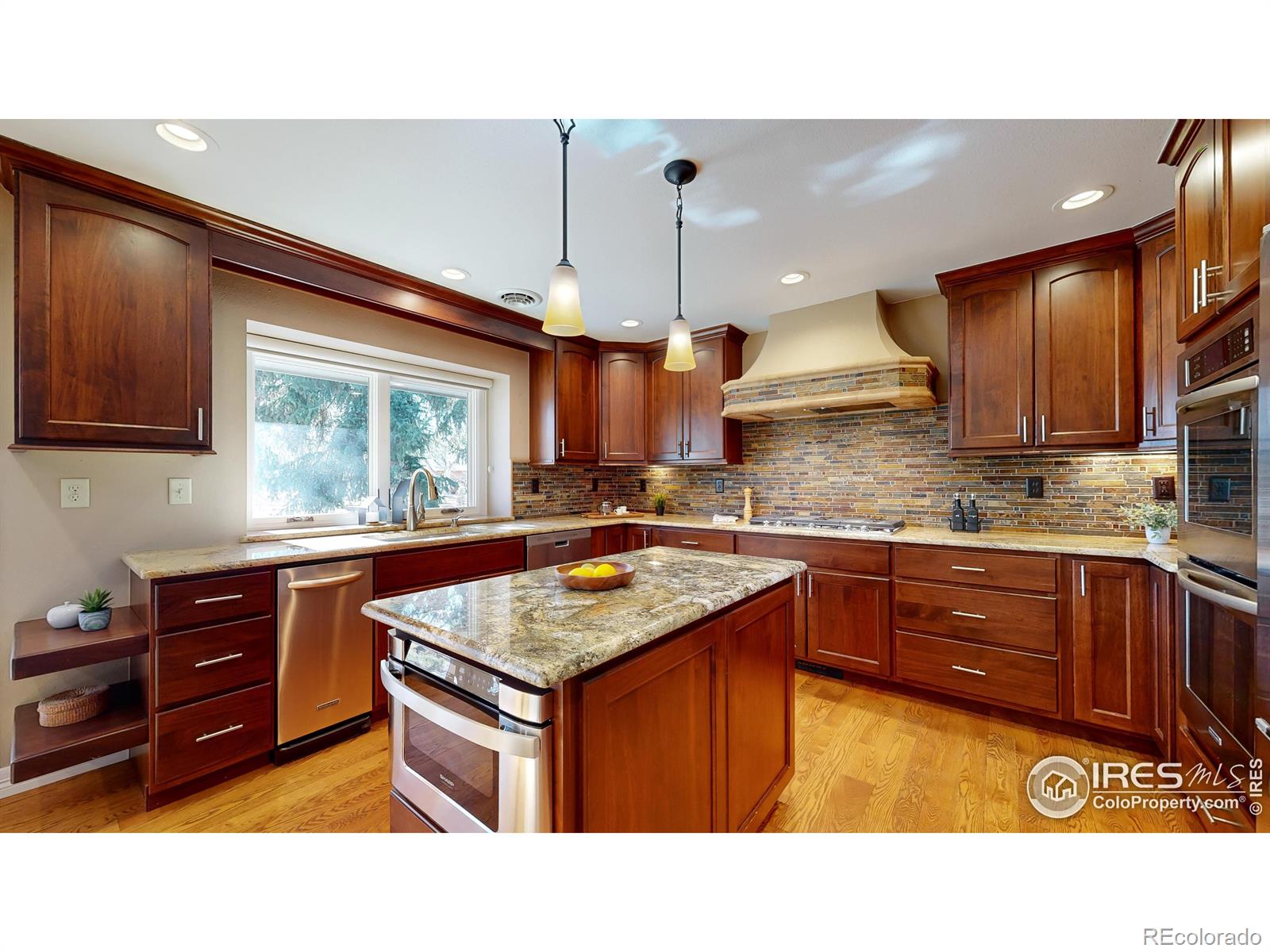 MLS Image #10 for 1213  lindenwood drive,fort collins, Colorado