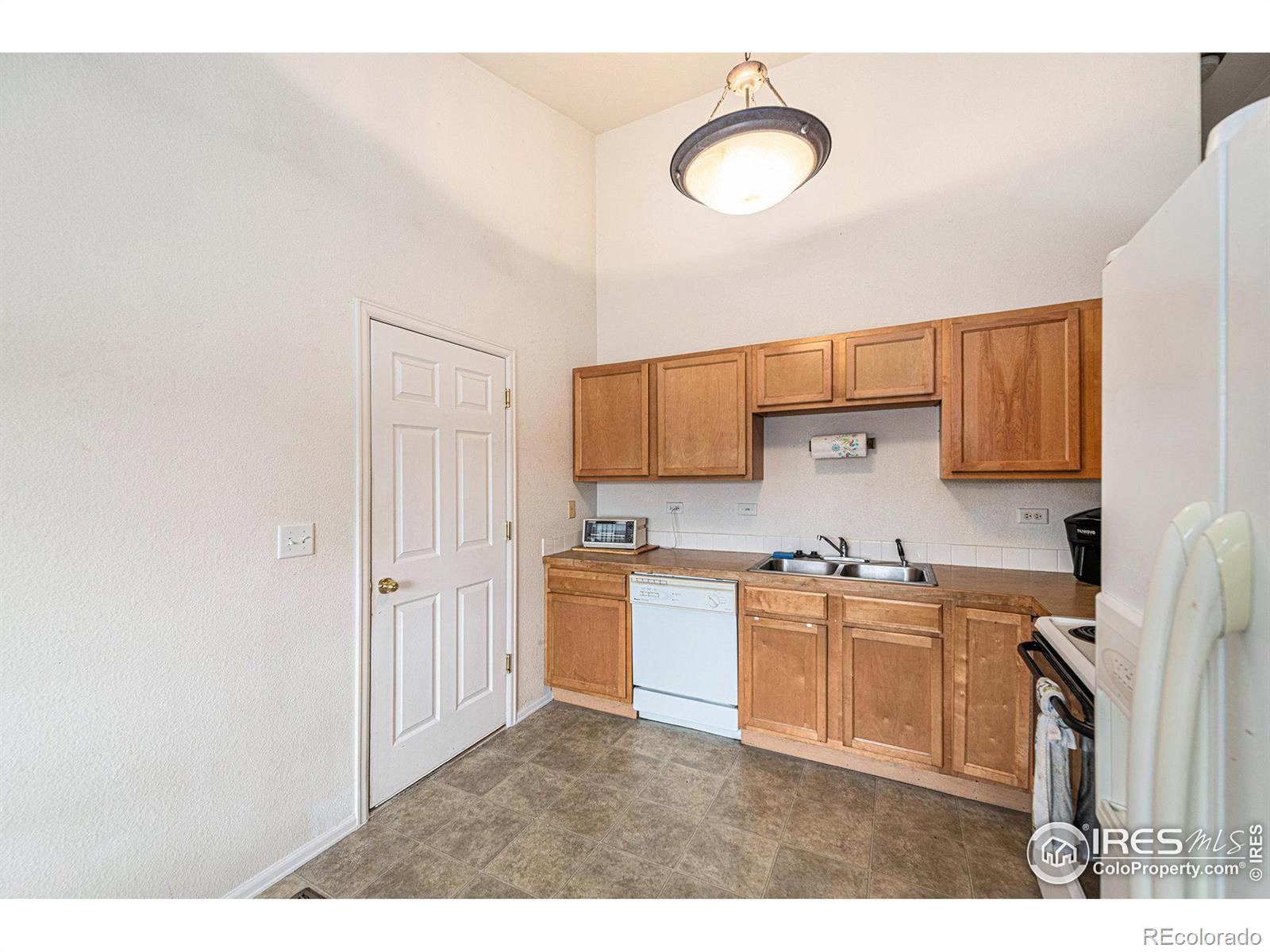 MLS Image #9 for 407 e 28th st dr,greeley, Colorado
