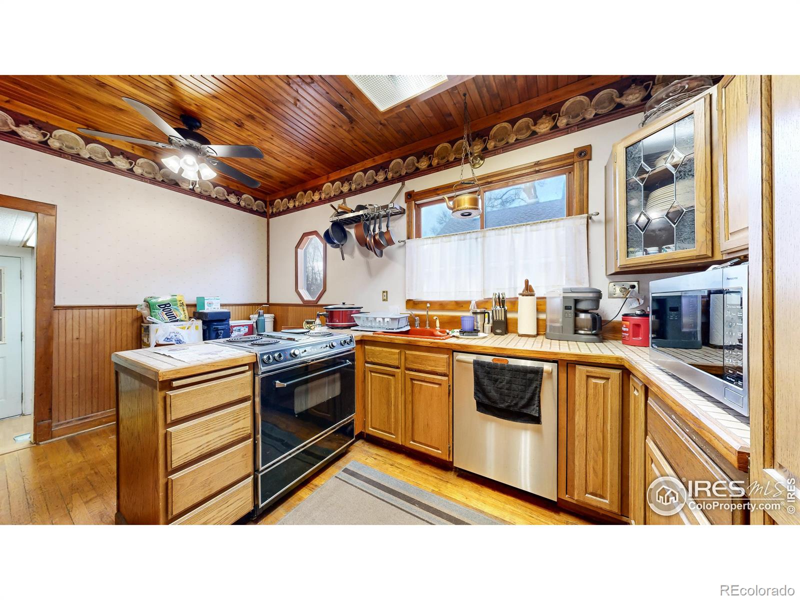 MLS Image #2 for 488 w 2nd street,loveland, Colorado