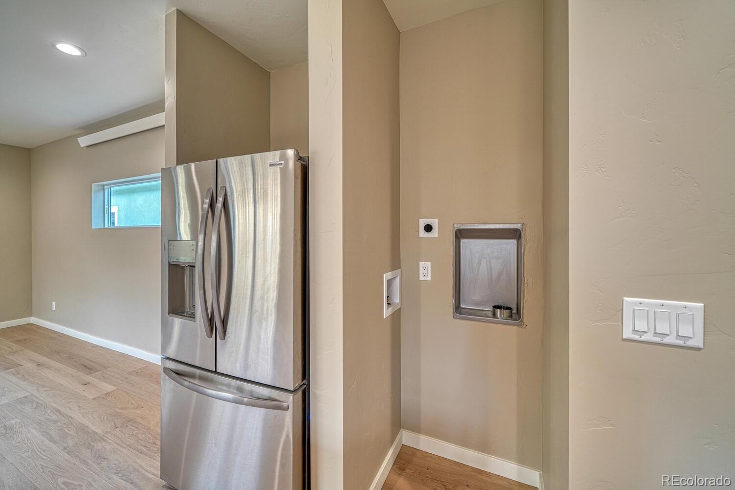 MLS Image #11 for 845 w first street,salida, Colorado