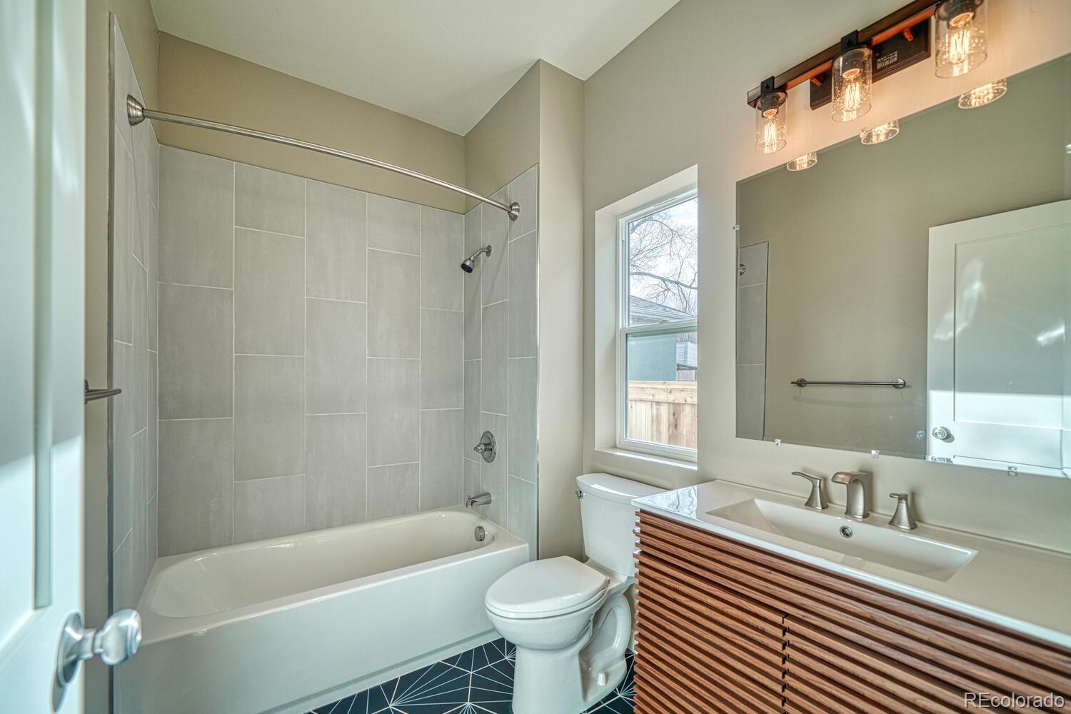 MLS Image #28 for 845 w first street,salida, Colorado