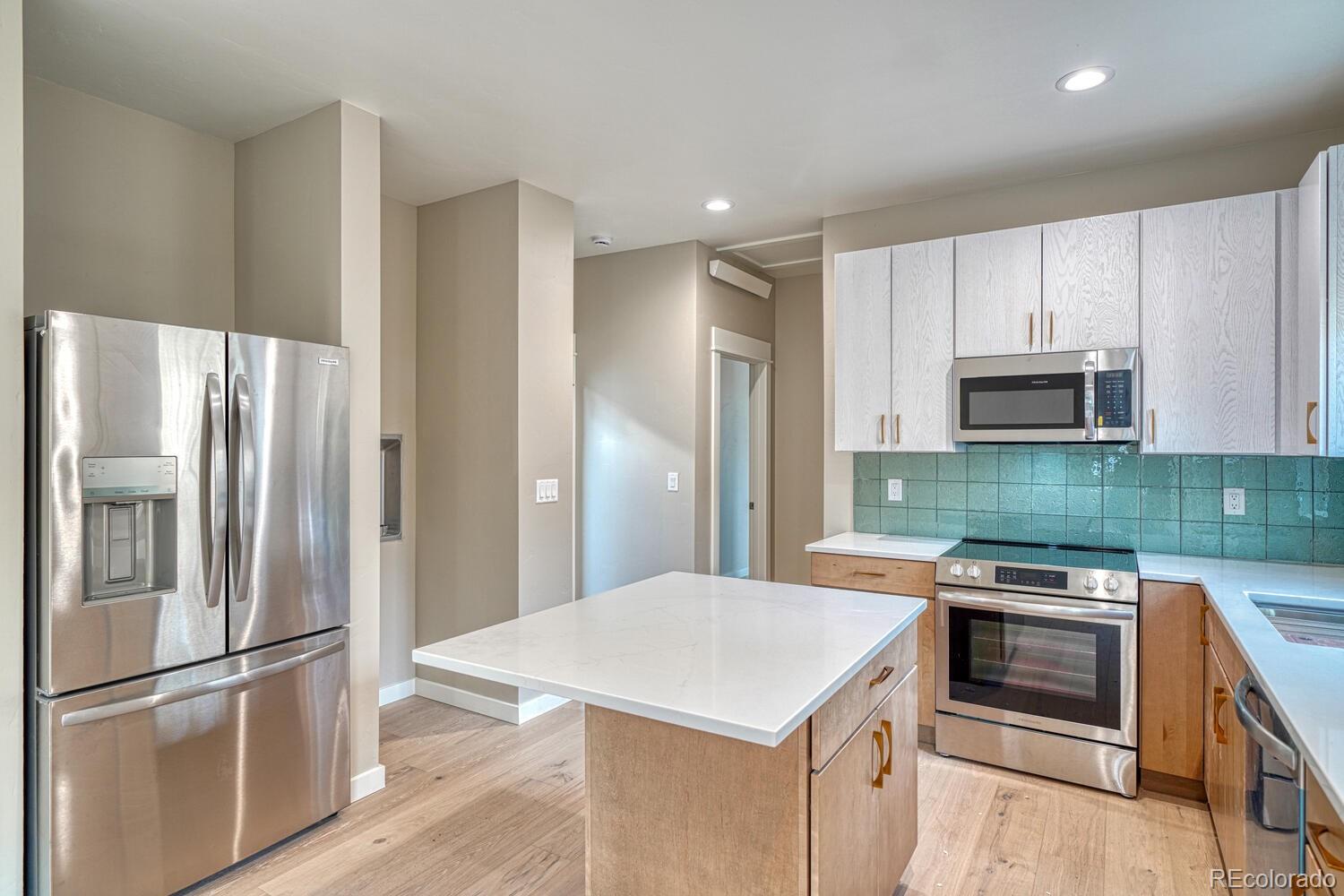 MLS Image #8 for 845 w first street,salida, Colorado