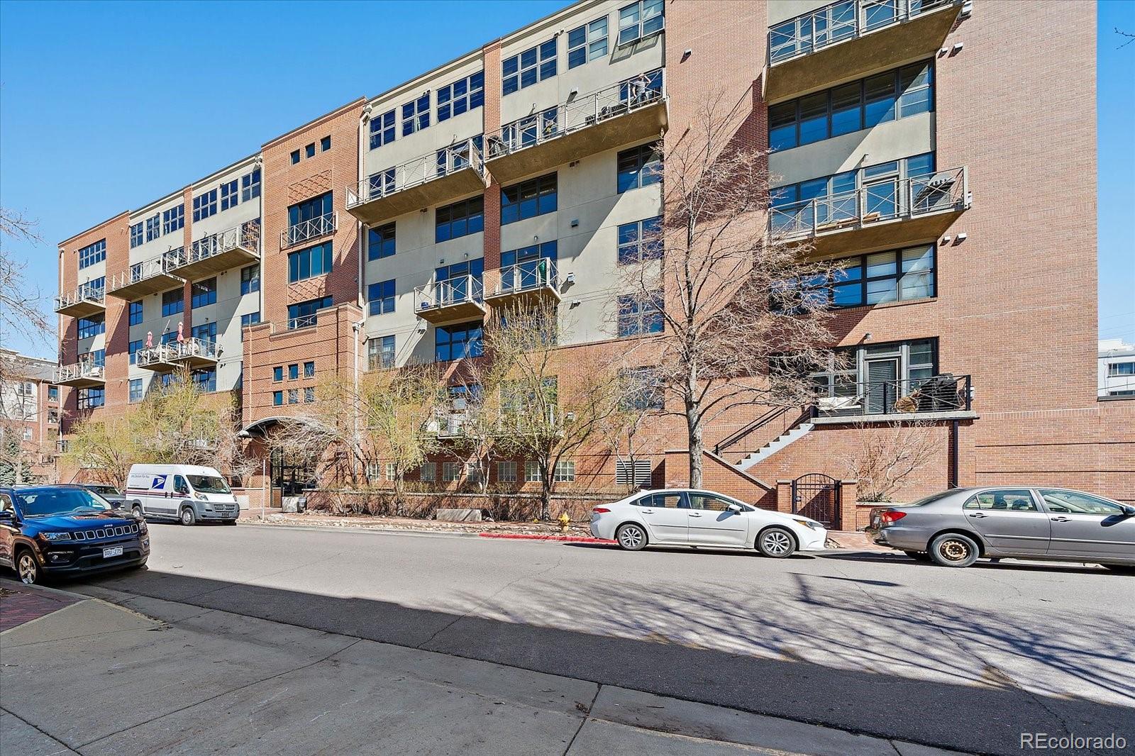 MLS Image #2 for 1860 n washington street,denver, Colorado