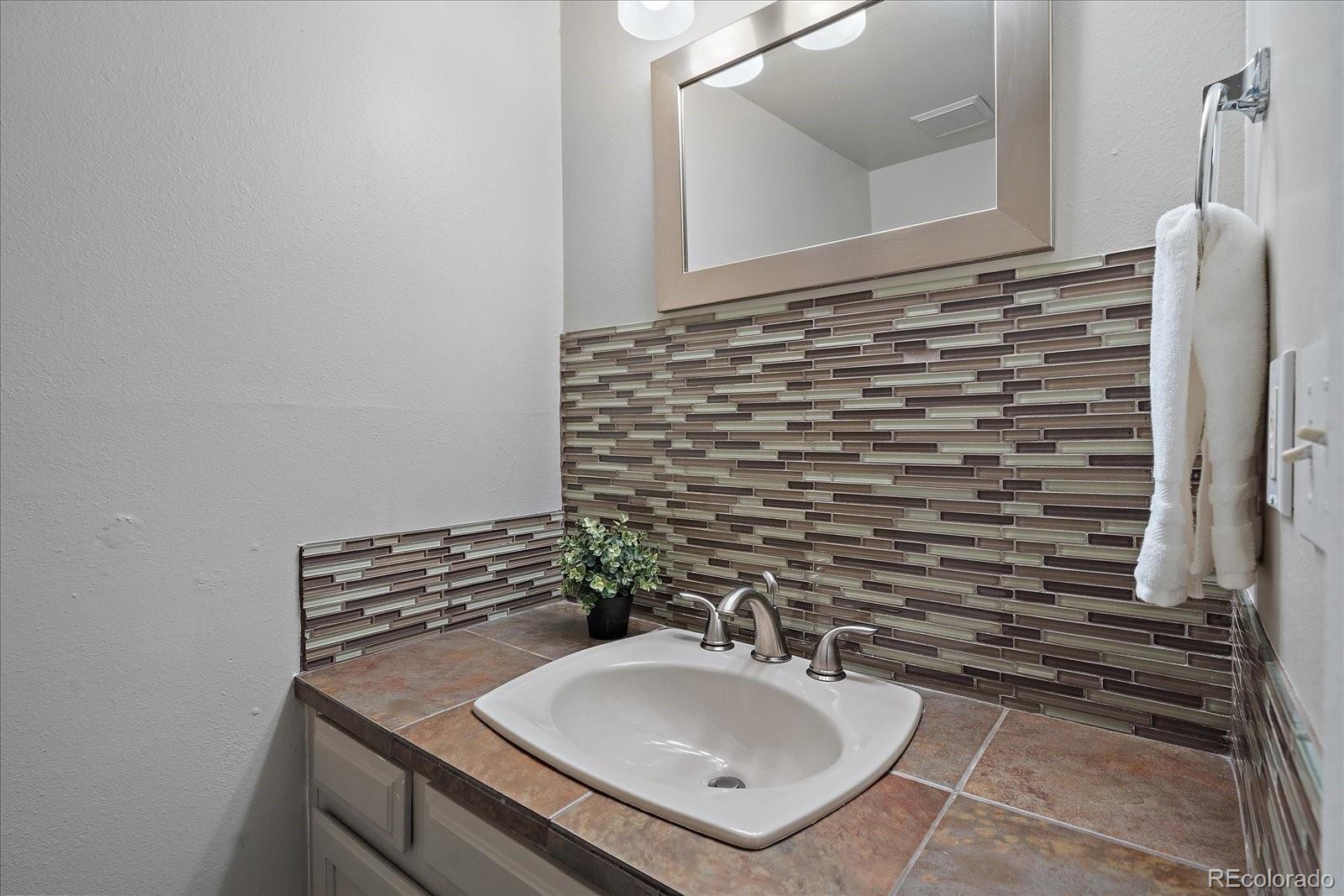 MLS Image #26 for 1046  josephine street d,denver, Colorado