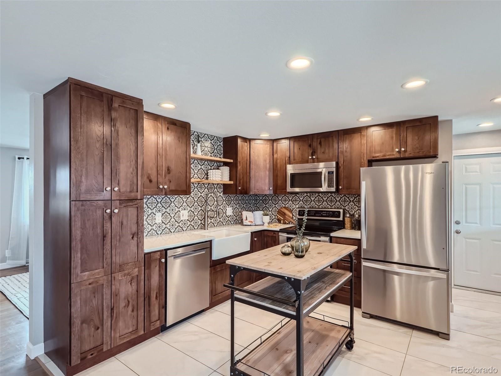 MLS Image #7 for 1667 s balsam court,lakewood, Colorado
