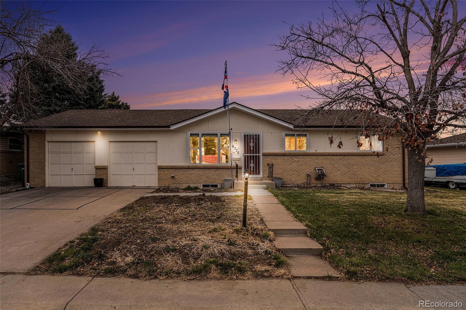 MLS Image #2 for 6775 s clermont street,centennial, Colorado
