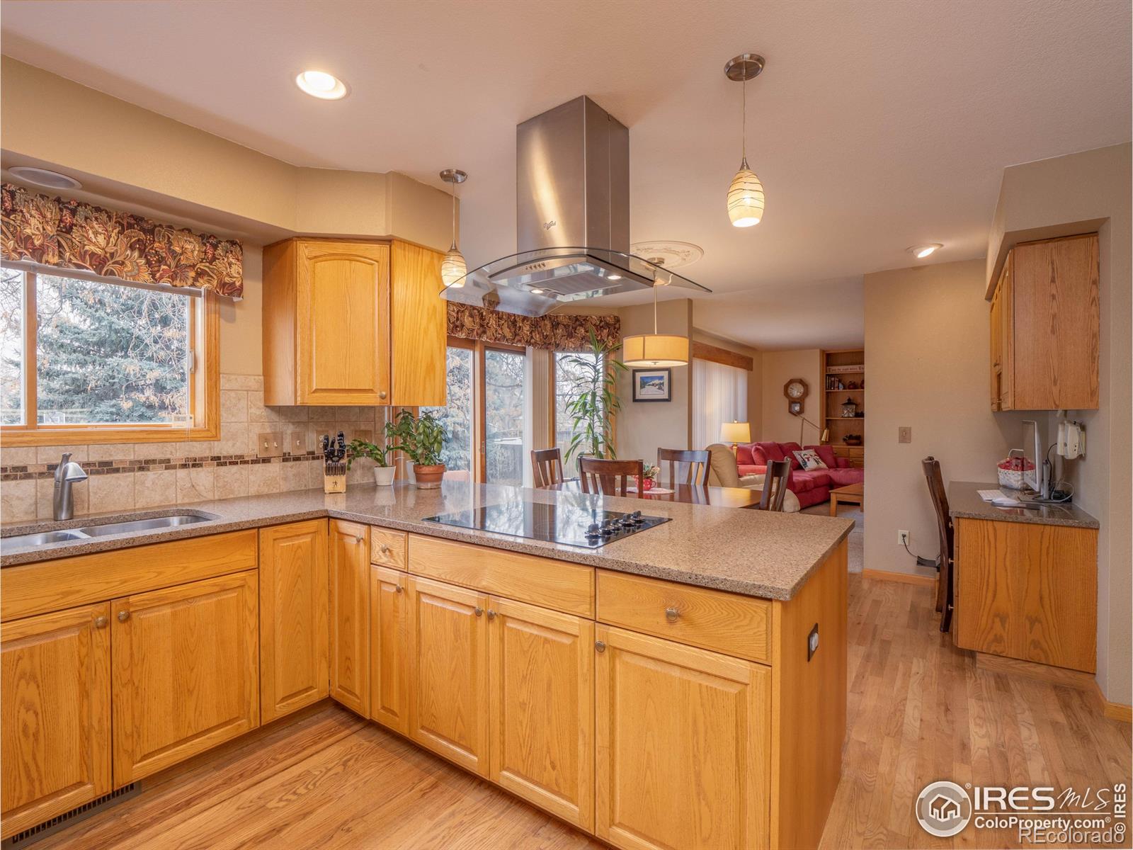 MLS Image #9 for 1712  overlook drive,fort collins, Colorado