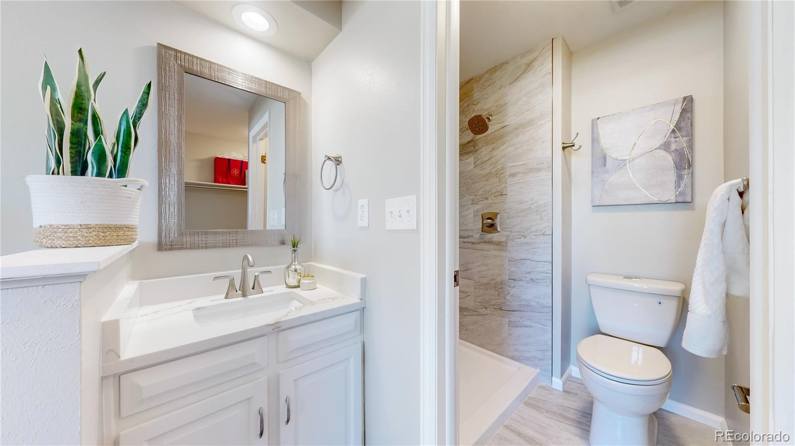 MLS Image #19 for 3454 s ouray way,aurora, Colorado