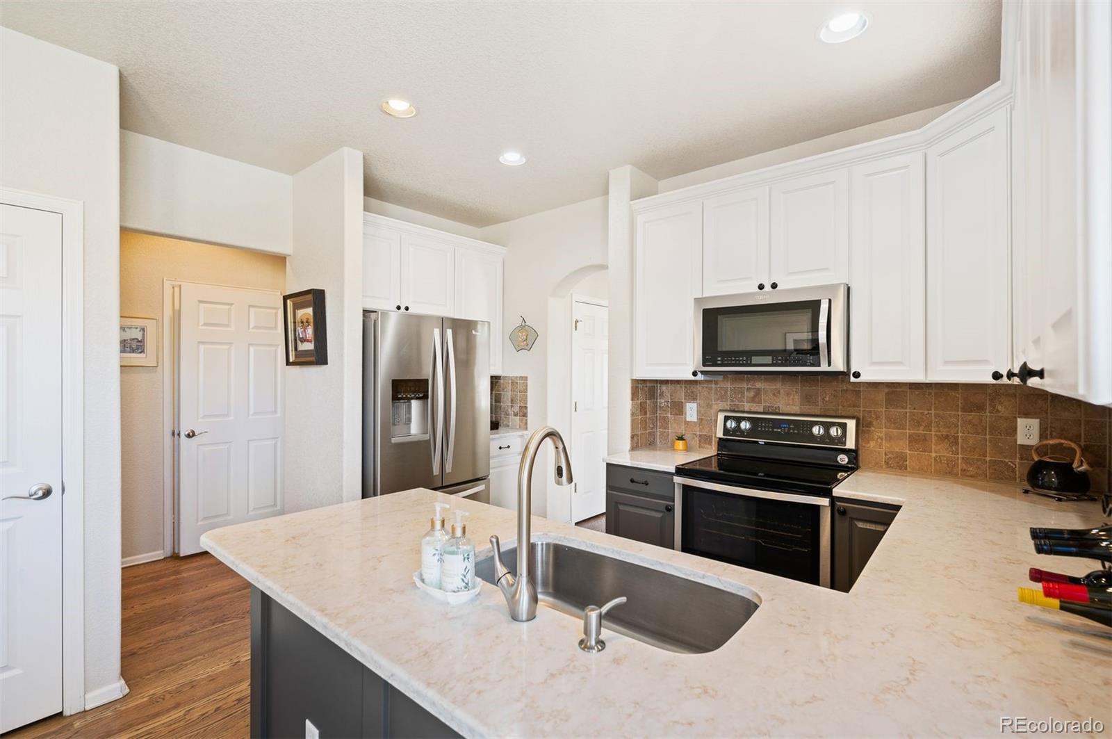 MLS Image #8 for 13669  boulder point 101,broomfield, Colorado