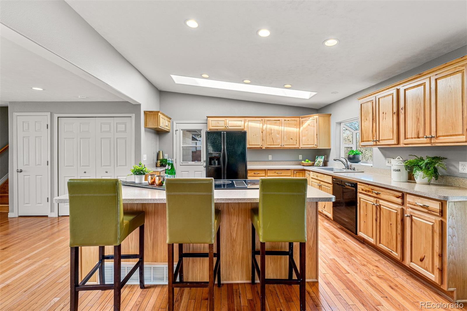 MLS Image #6 for 6114 s ash circle,centennial, Colorado