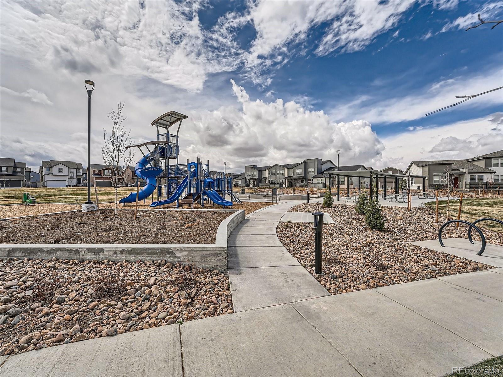 MLS Image #27 for 6492 n ceylon street,denver, Colorado
