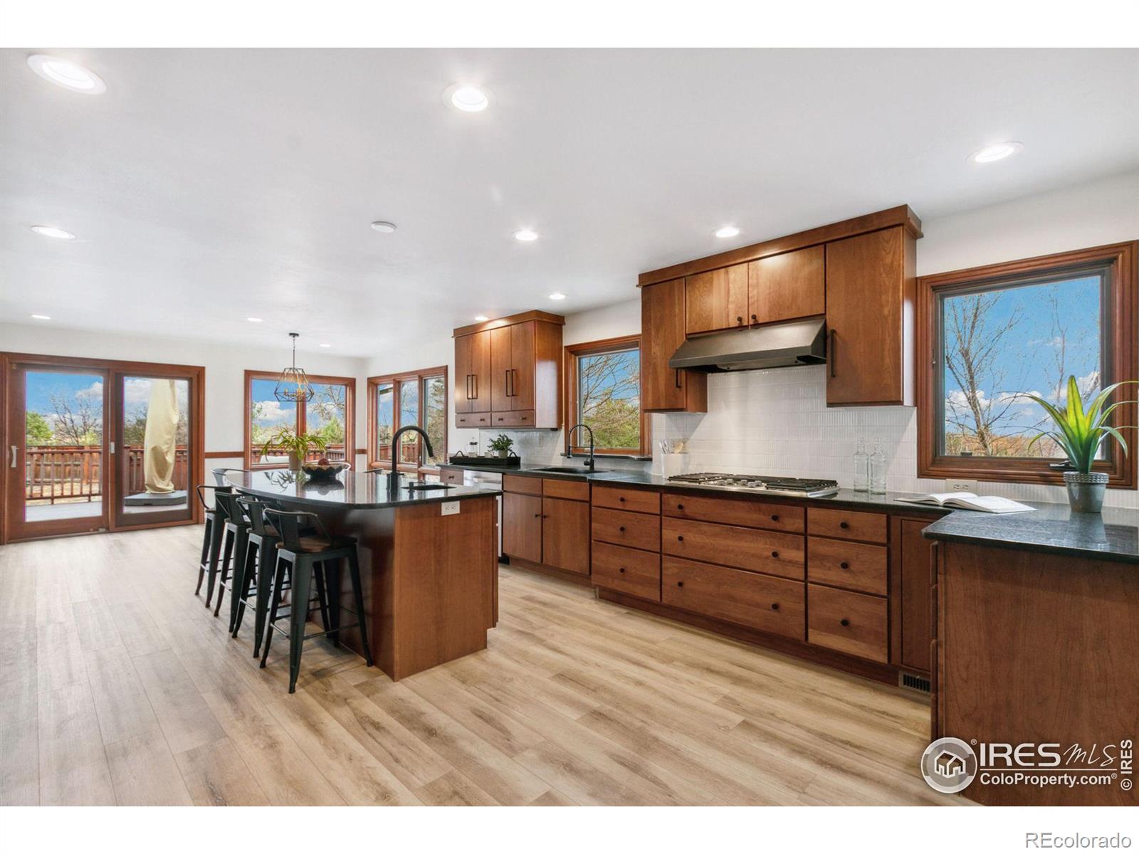 MLS Image #9 for 1054 e ridgecrest road,fort collins, Colorado