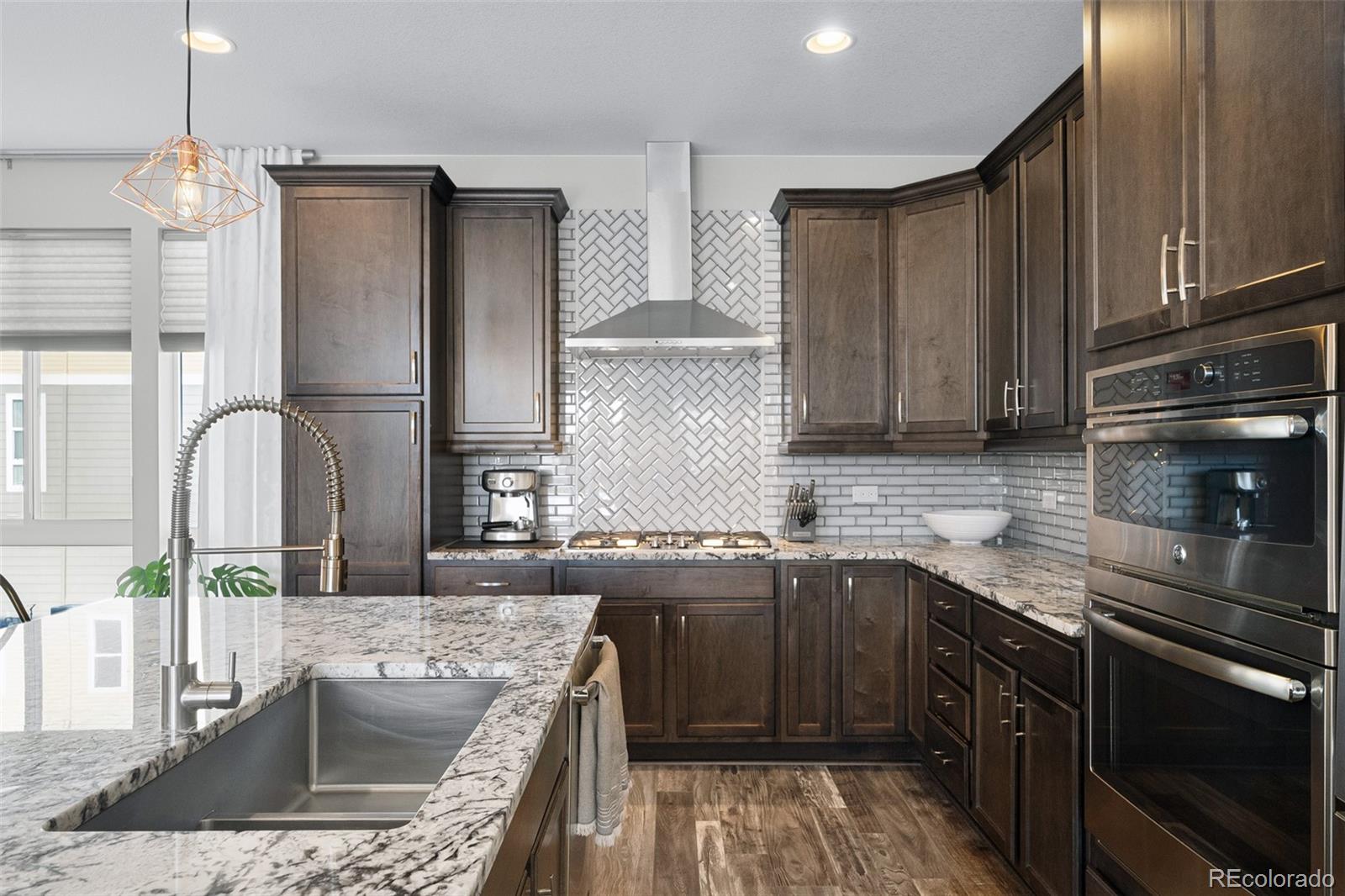 MLS Image #15 for 15788 e broncos place,centennial, Colorado