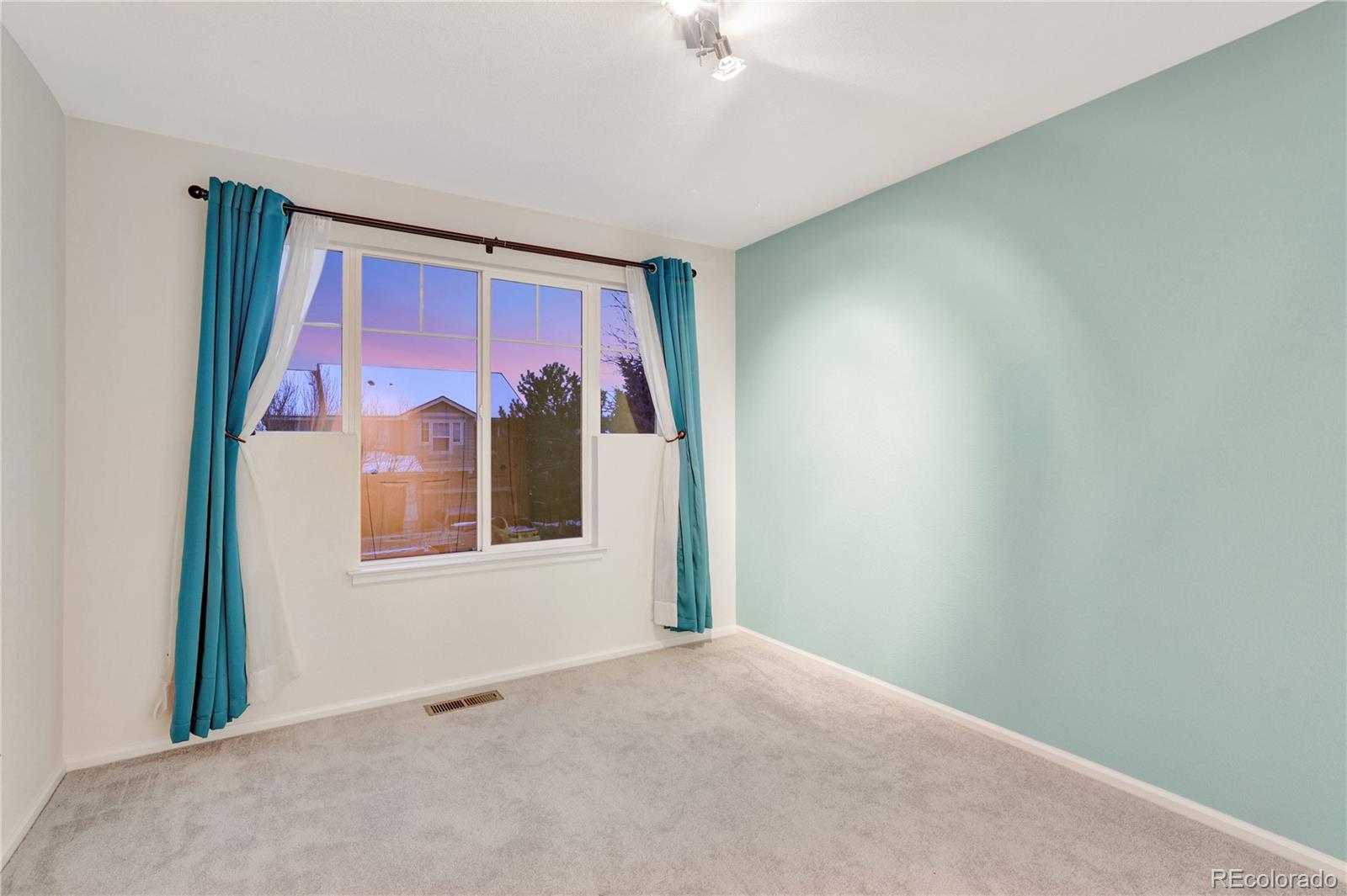 MLS Image #22 for 17681 e 104th place,commerce city, Colorado