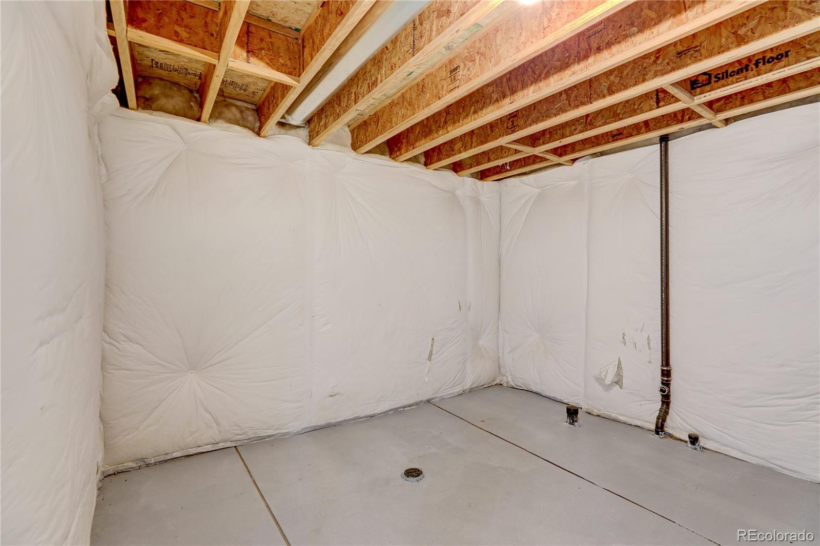 MLS Image #32 for 17681 e 104th place,commerce city, Colorado